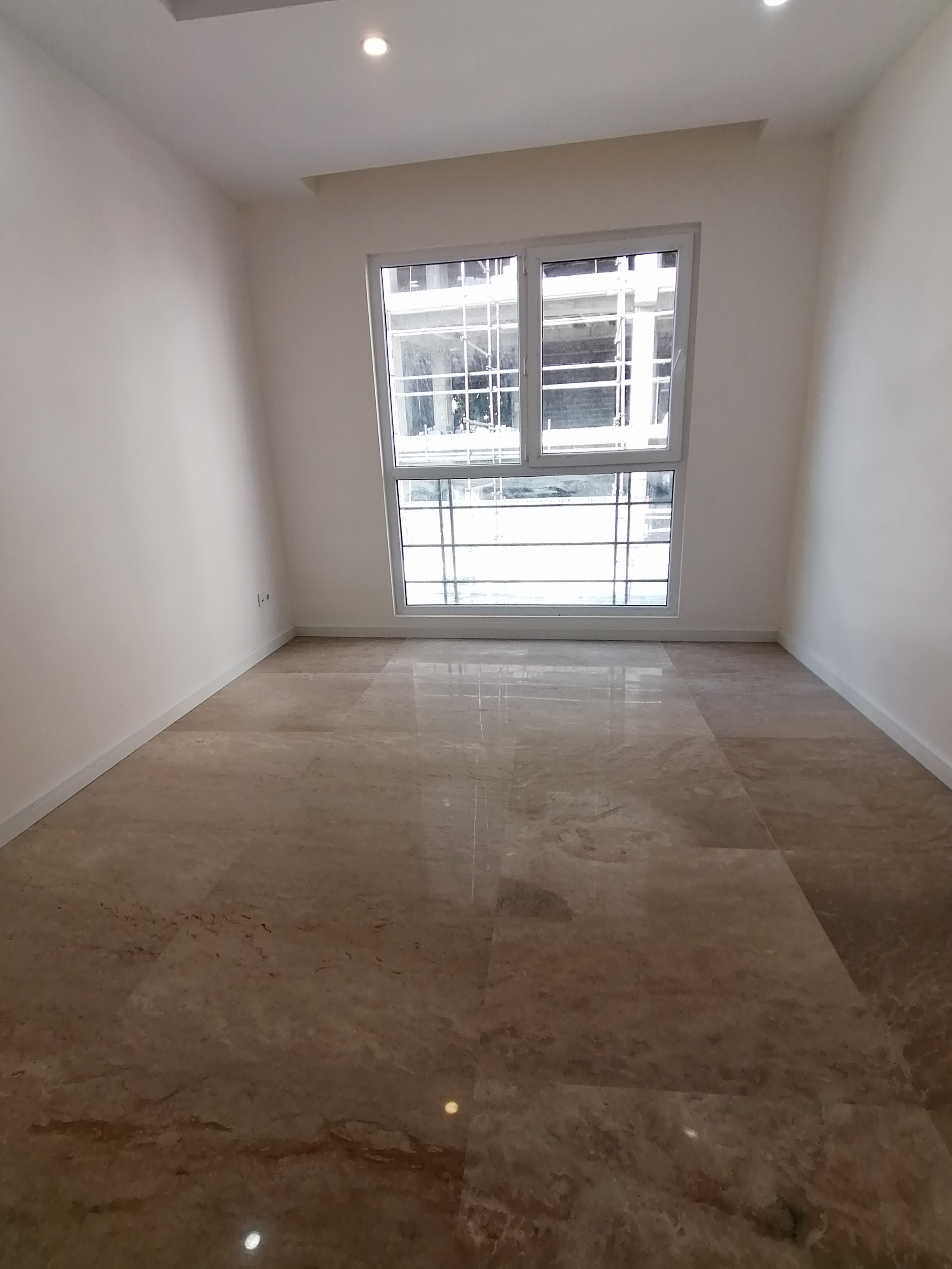 فروش آپارتمان 105متر کاشانک 2خواب نوساز