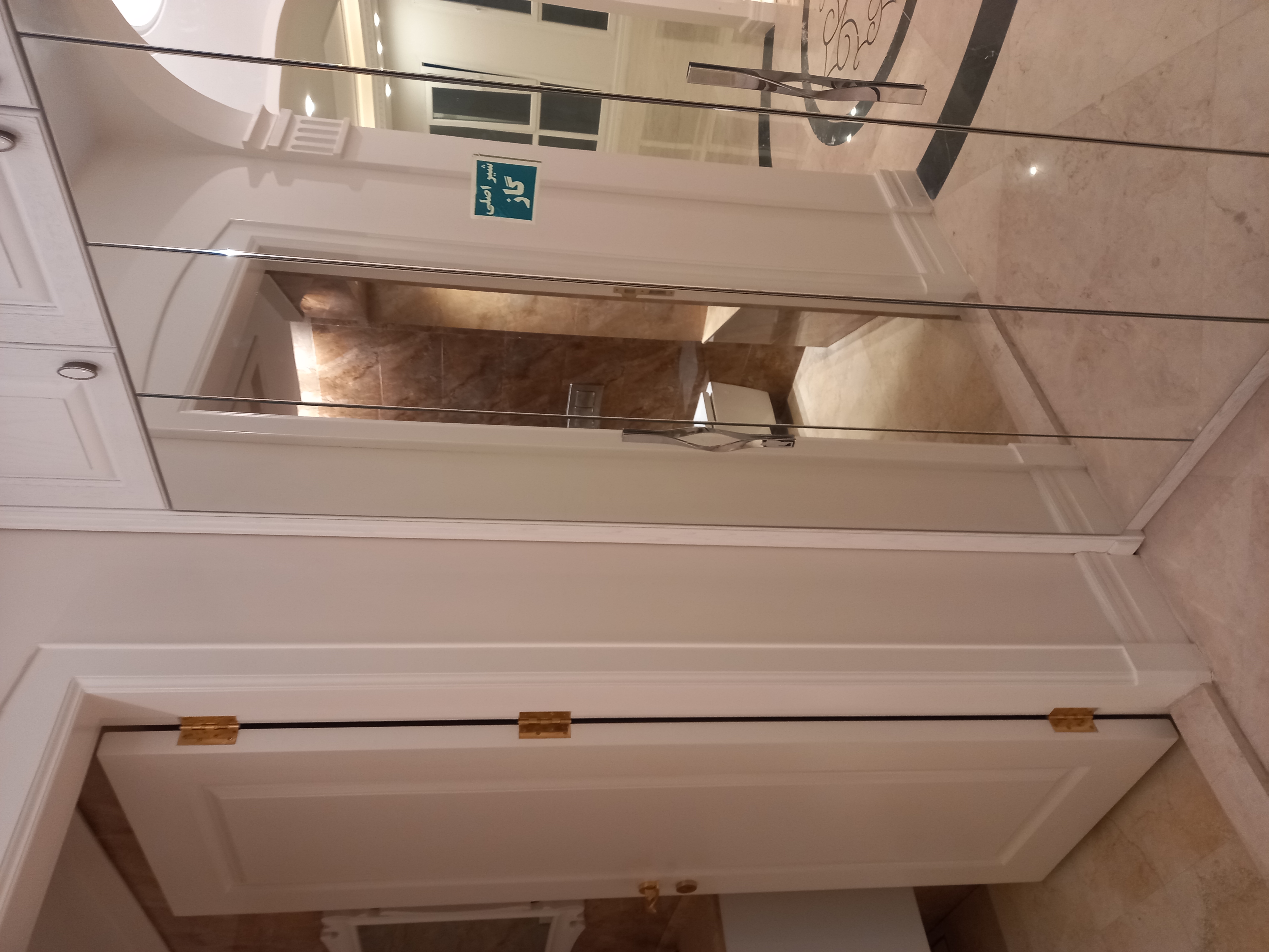 فروش آپارتمان  203متر نیاوران مرجان لوکیشن اعیانی