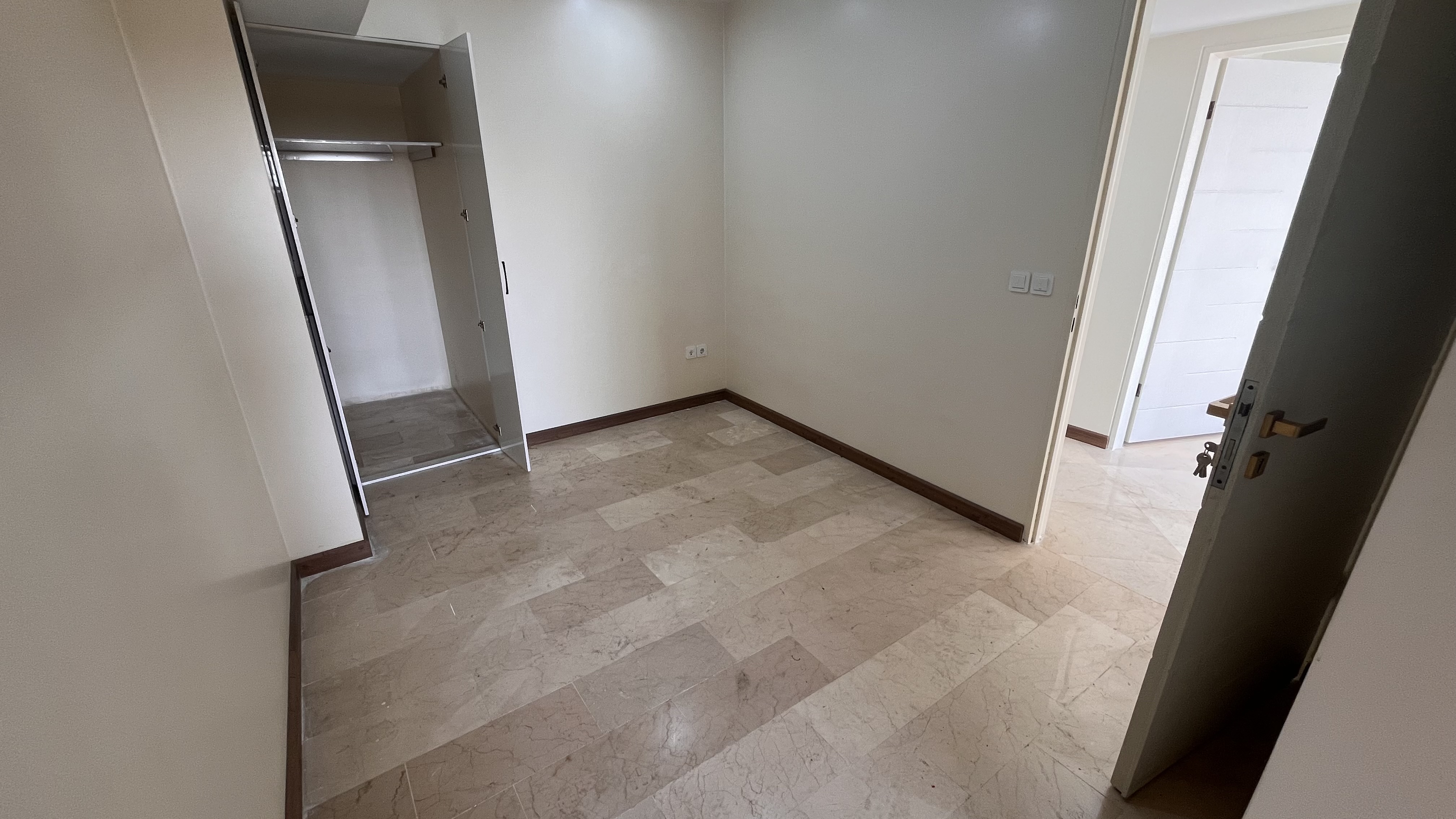 اجاره آپارتمان 145متر بنی هاشم فول امکانات نوساز