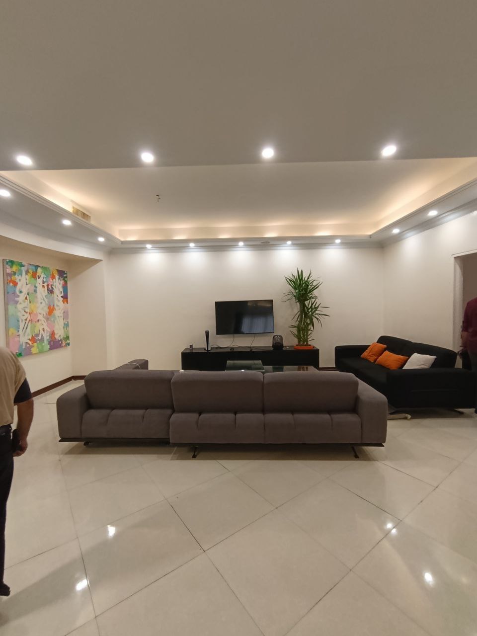 اجاره آپارتمان 200متر نیاوران تاپ لوکیشن