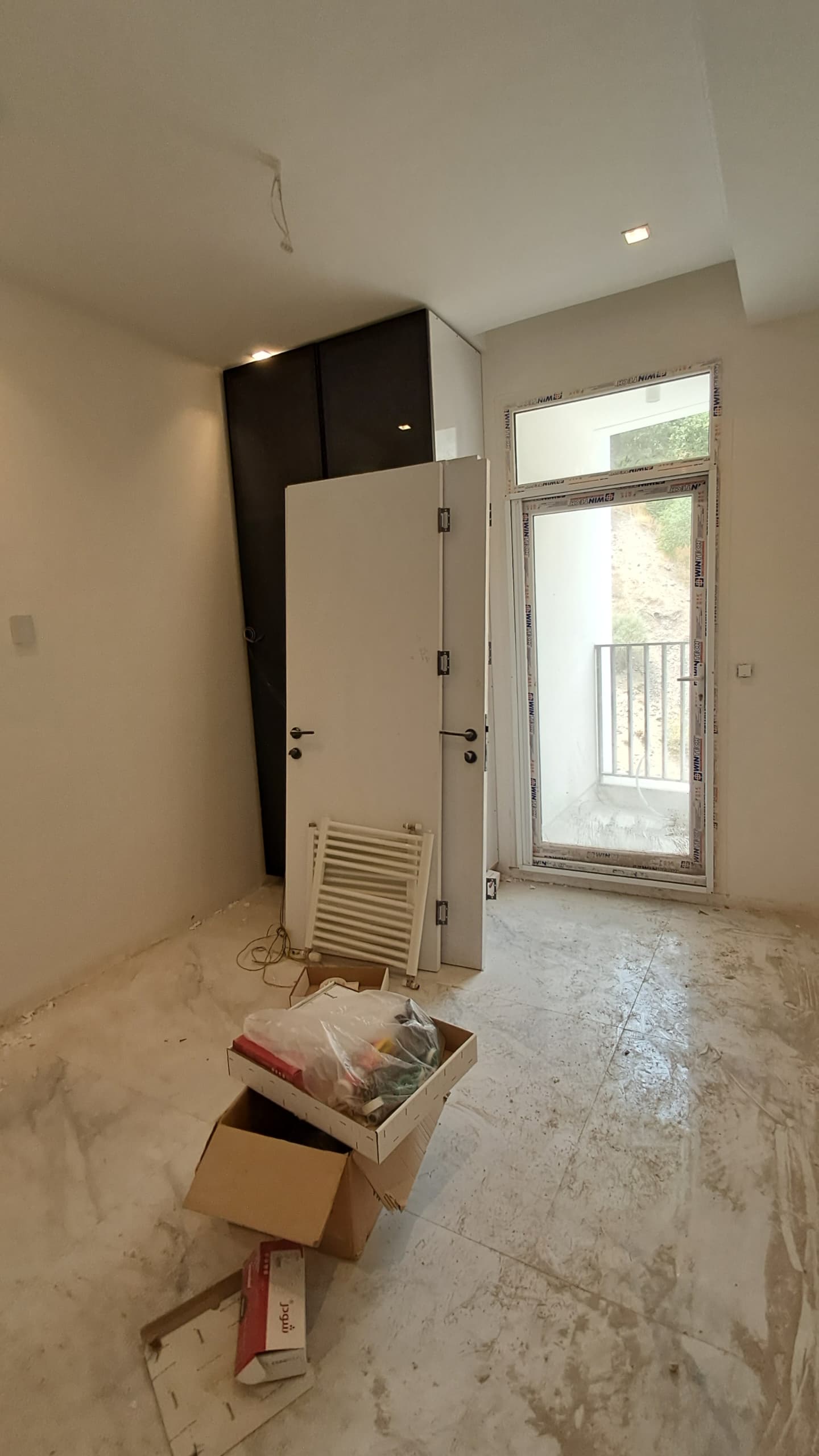 فروش آپارتمان 160متر آجودانیه 2 خواب