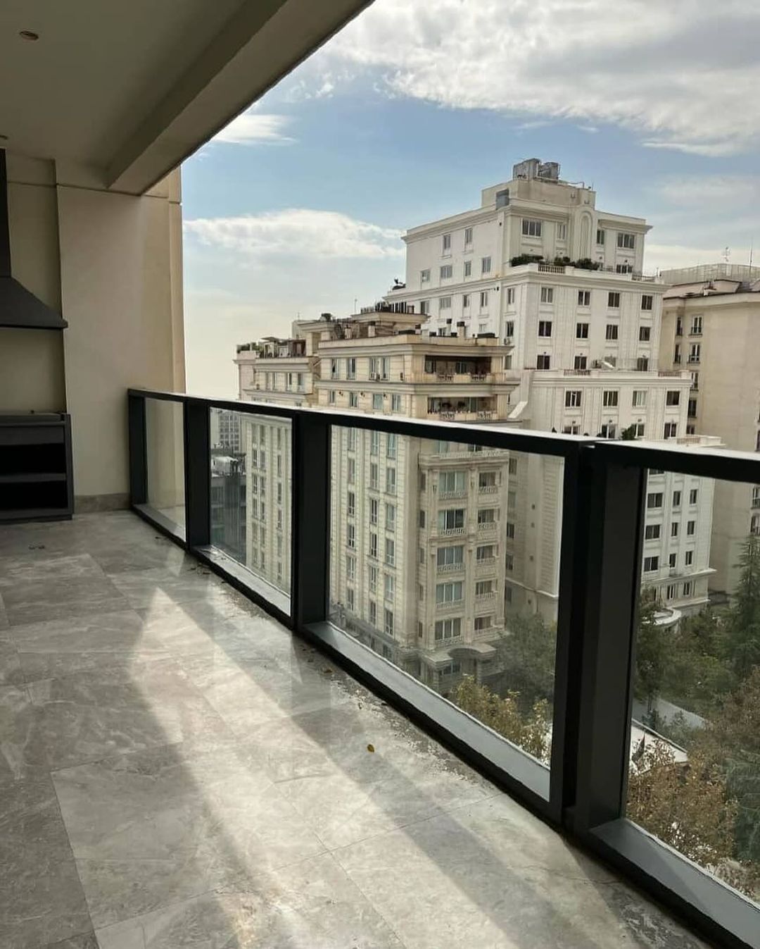 اجاره آپارتمان 242 متر  نیاوران فول مشاعات لوکیشن عیان نشین