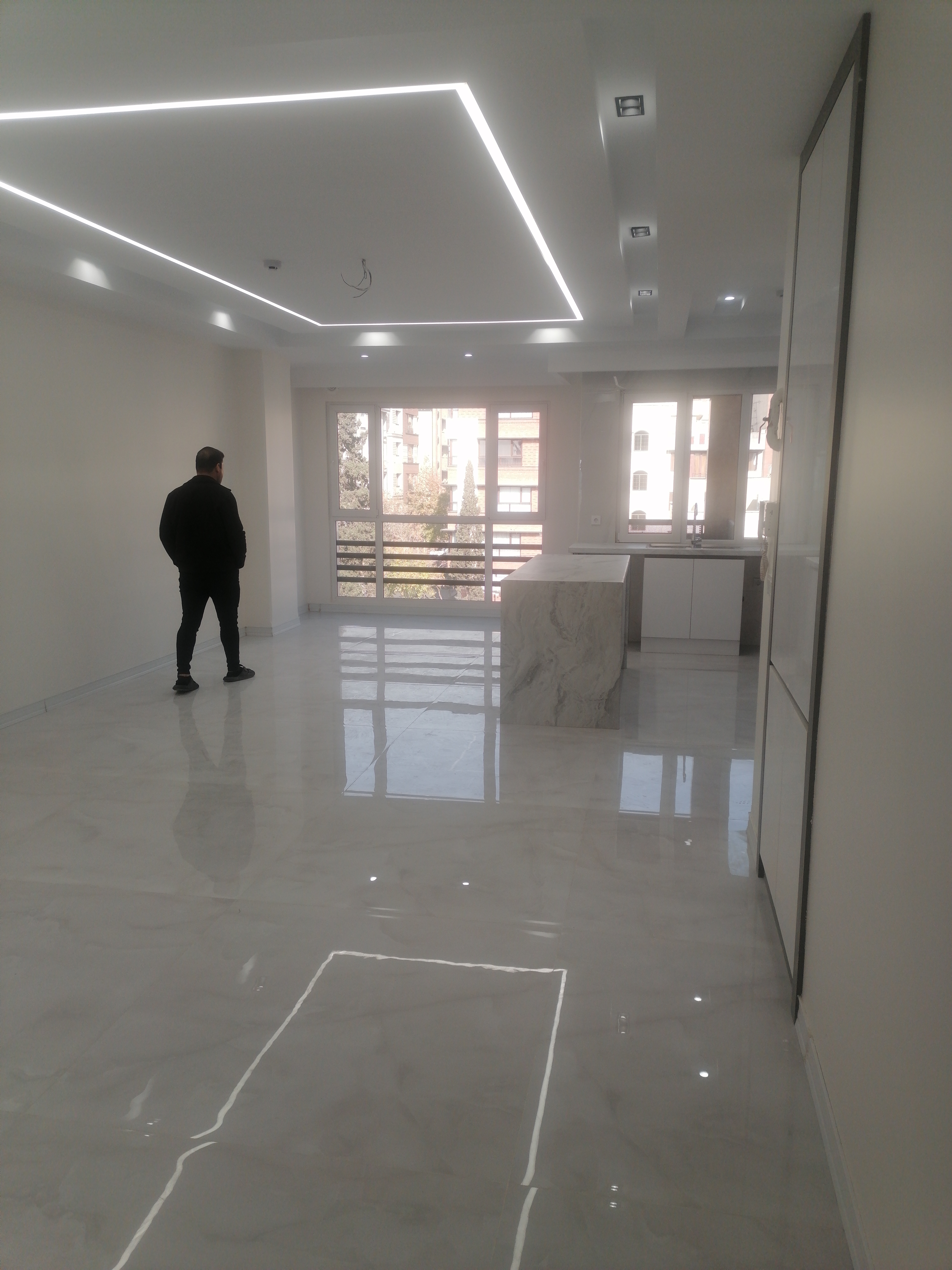 فروش آپرتمان 100 متری فول امکانات