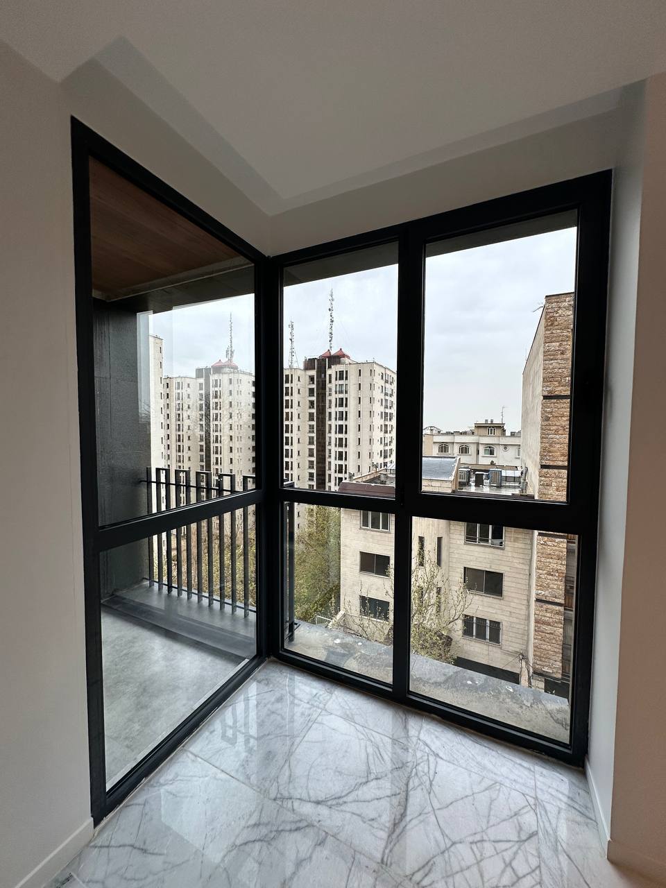 فروش آپارتمان 170 متر آجودانیه