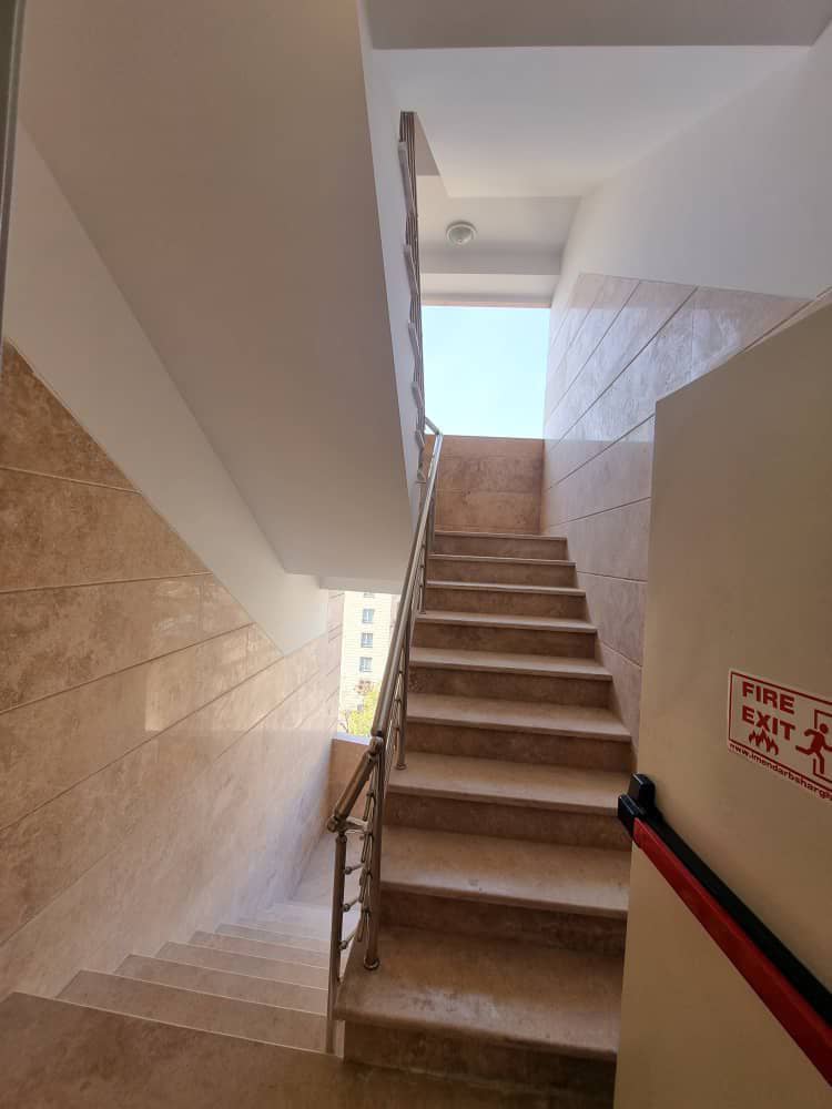 100 متر 2 خواب فول امکانات نیاوران