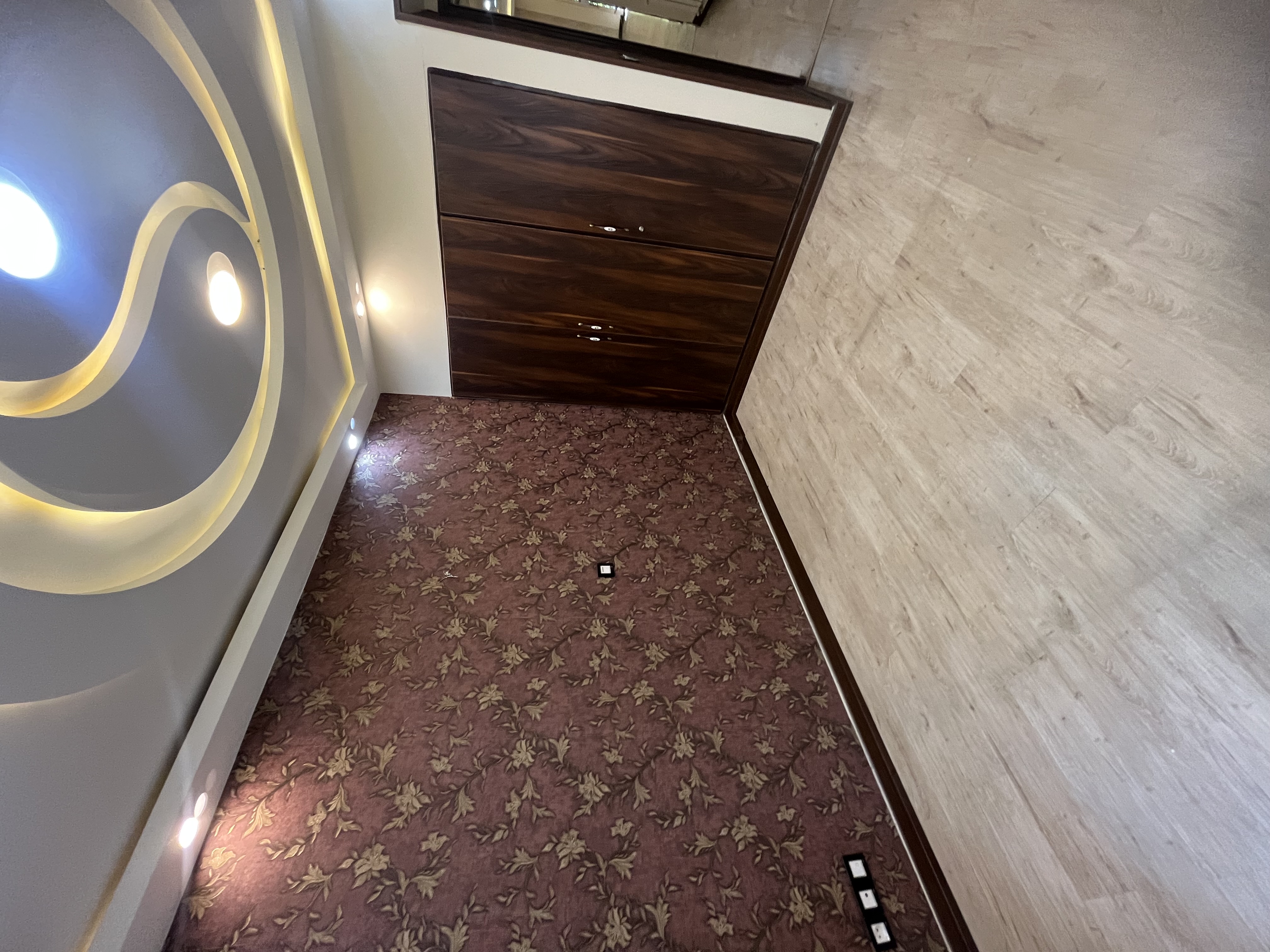 اجاره آپارتمان 120متر دیباجی بازسازی شده