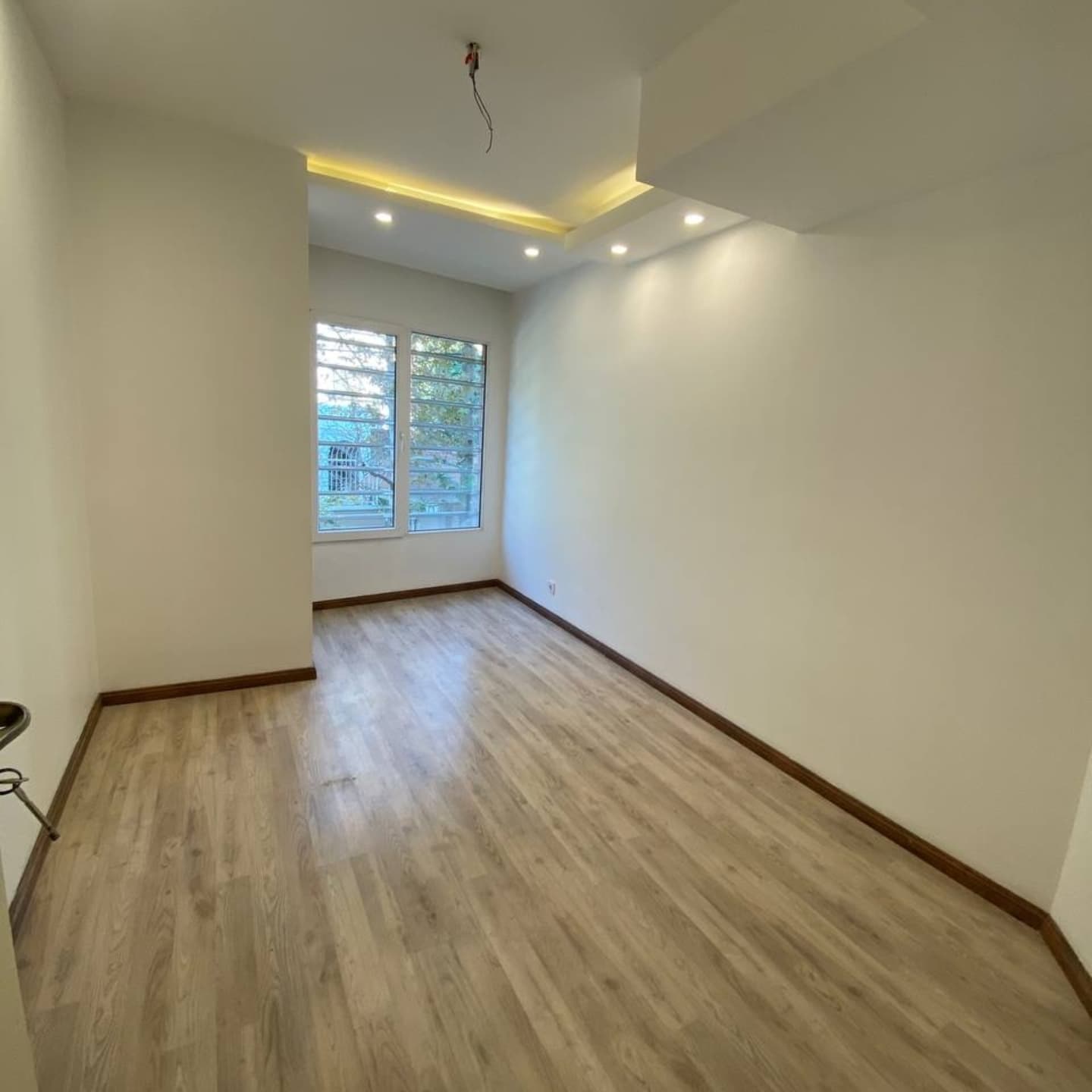 فروش آپارتمان 95 متر دروس شریعتی کلیدنخورده نور جنوبی