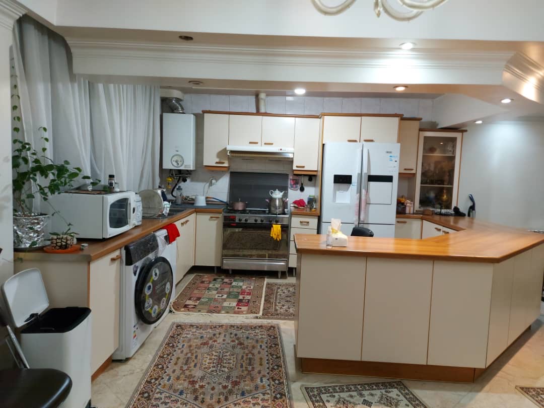 فروش آپارتمان 123 متر نیاوران مژده