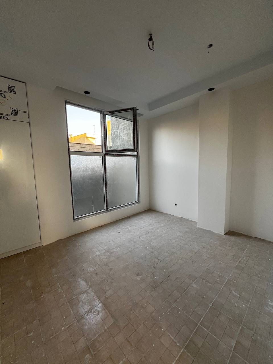 فروش آپارتمان 85 متر چیذر مدرن کلید نخورده