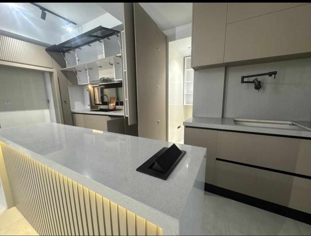 فروش آپارتمان 130 متر دیباجی جنوبی نوساز کلید نخورده