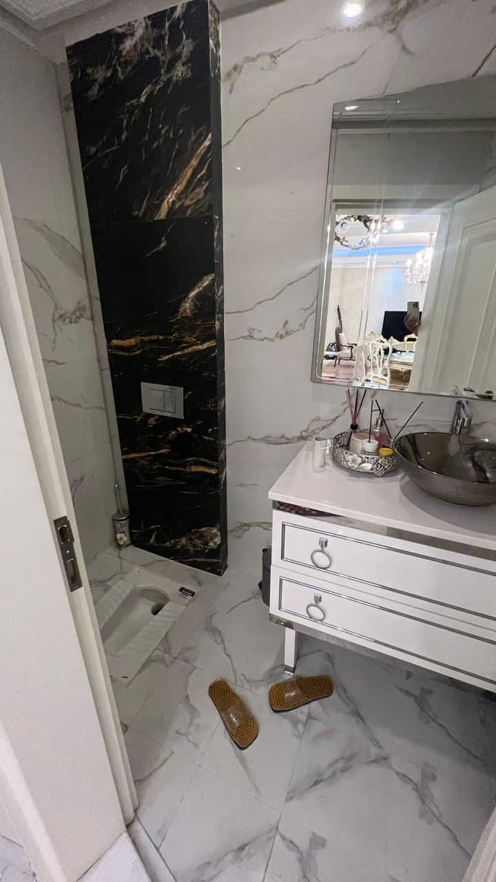 فروش آپارتمان 150 متر دیباجی سه خواب فول بازسازی شده