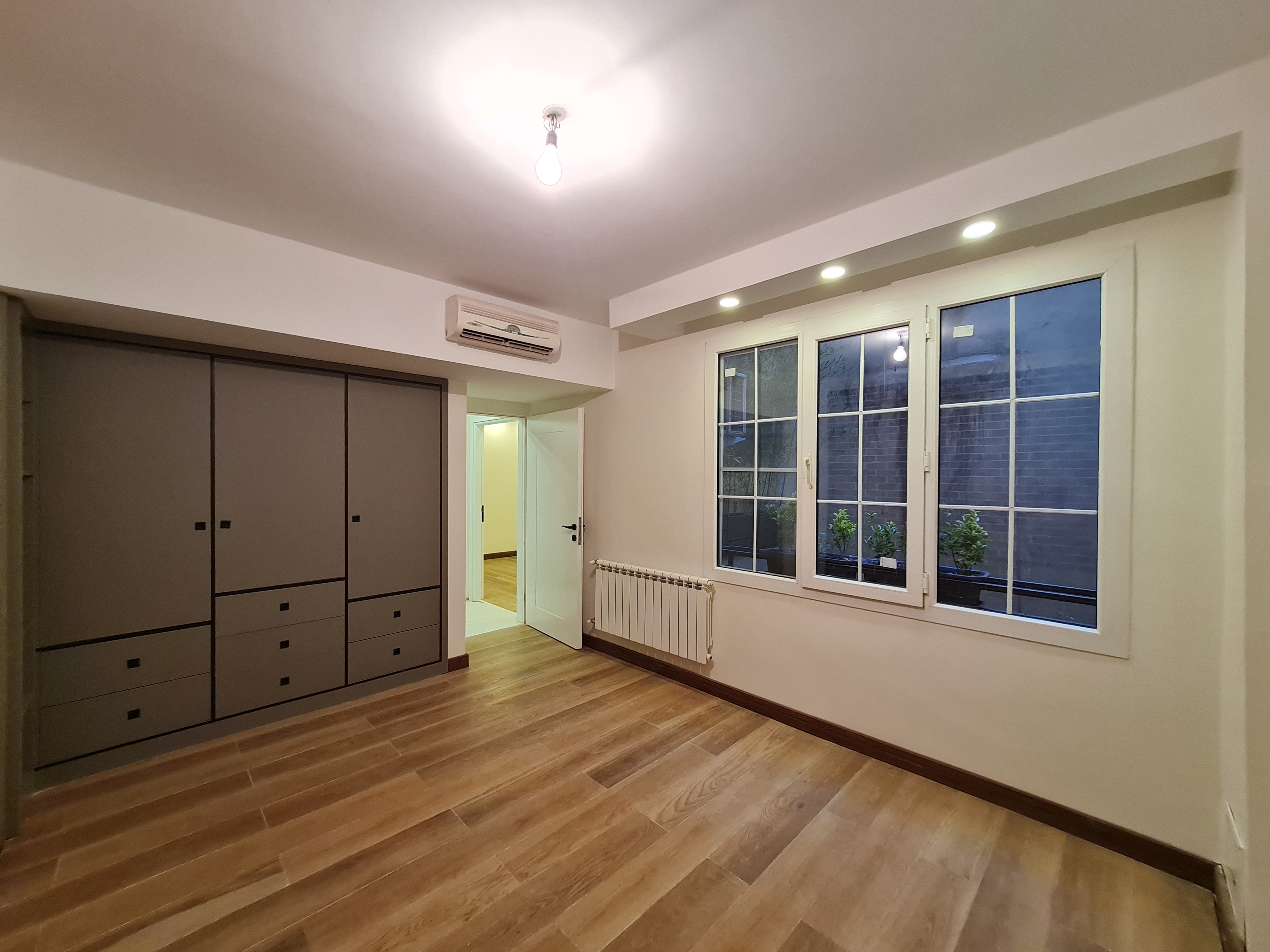 فروش آپارتمان 110 متر نیاوران تاپ لوکیشن