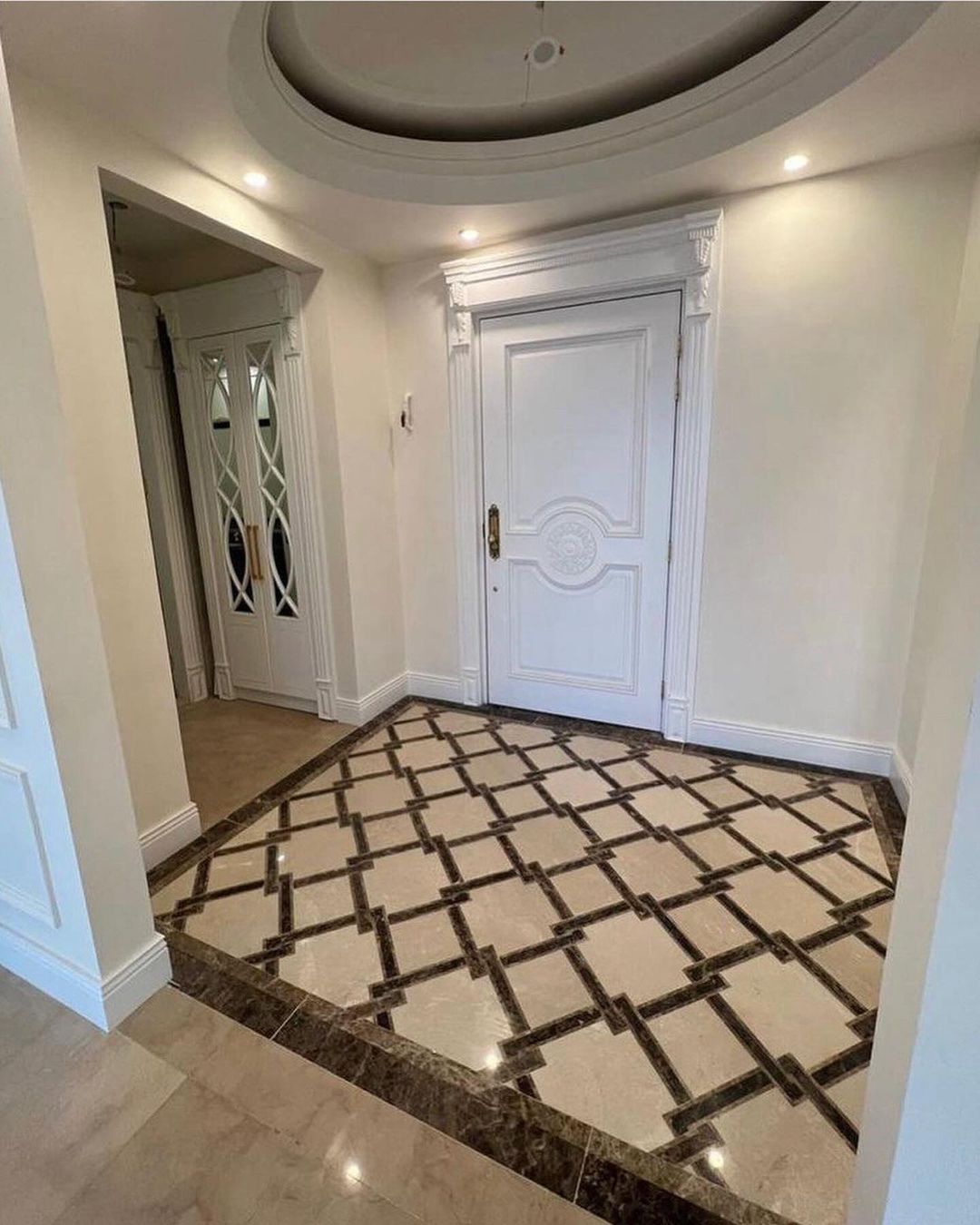 اجاره آپارتمان 210 متر نیاوران ویو بی نظیر تراس قابل چیدمان