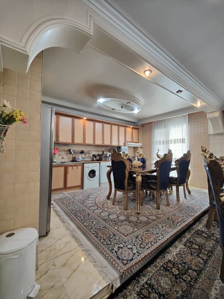 فروش 138 متر آپارتمان دیباجی تک واحدی دو جهت نورگیر