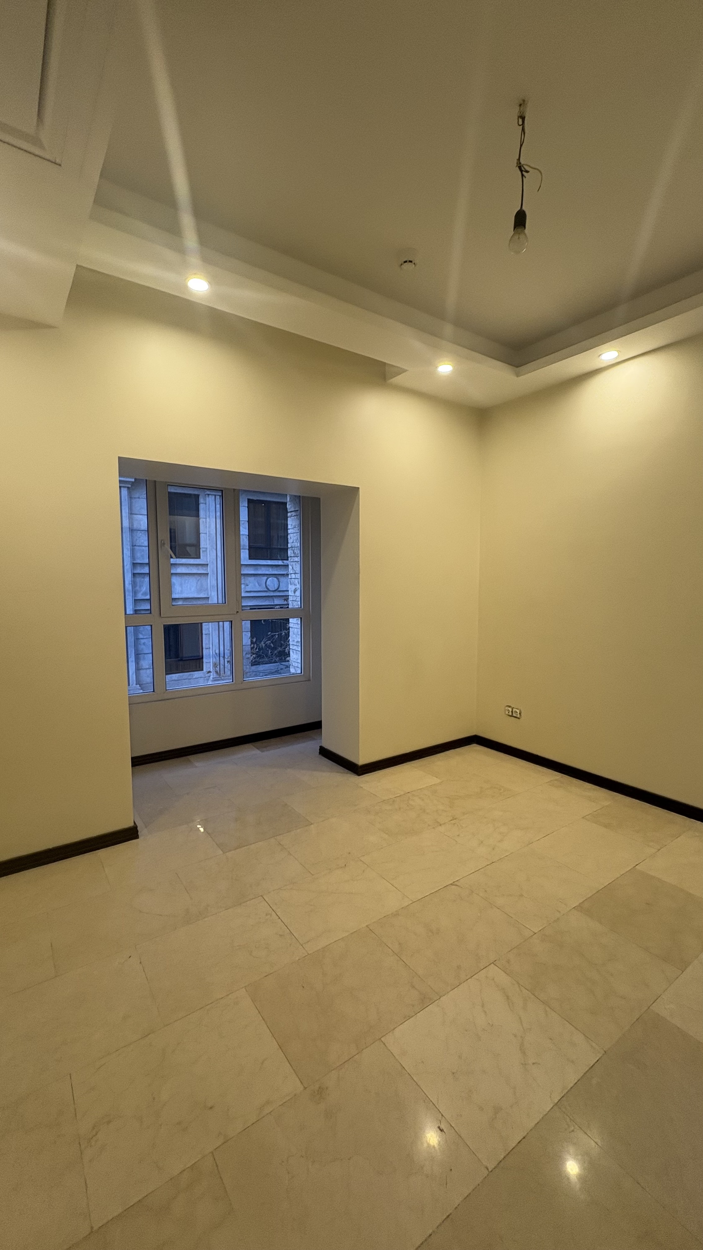 فروش آپارتمان 150 متر نیاوران 3خواب کلید نخورده