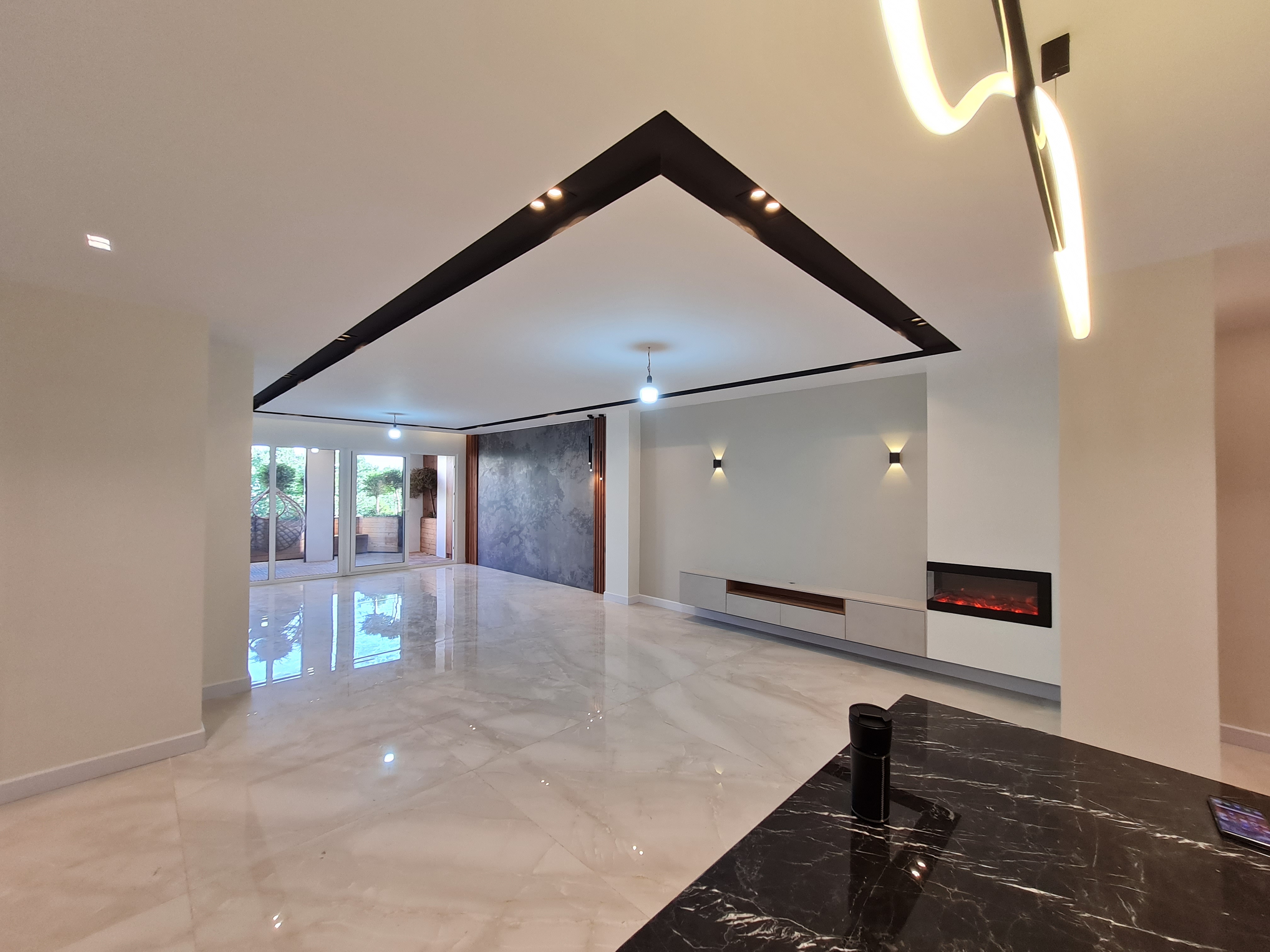 فروش آپارتمان 140 متر تاپ لوکیشن فرمانیه شرقی