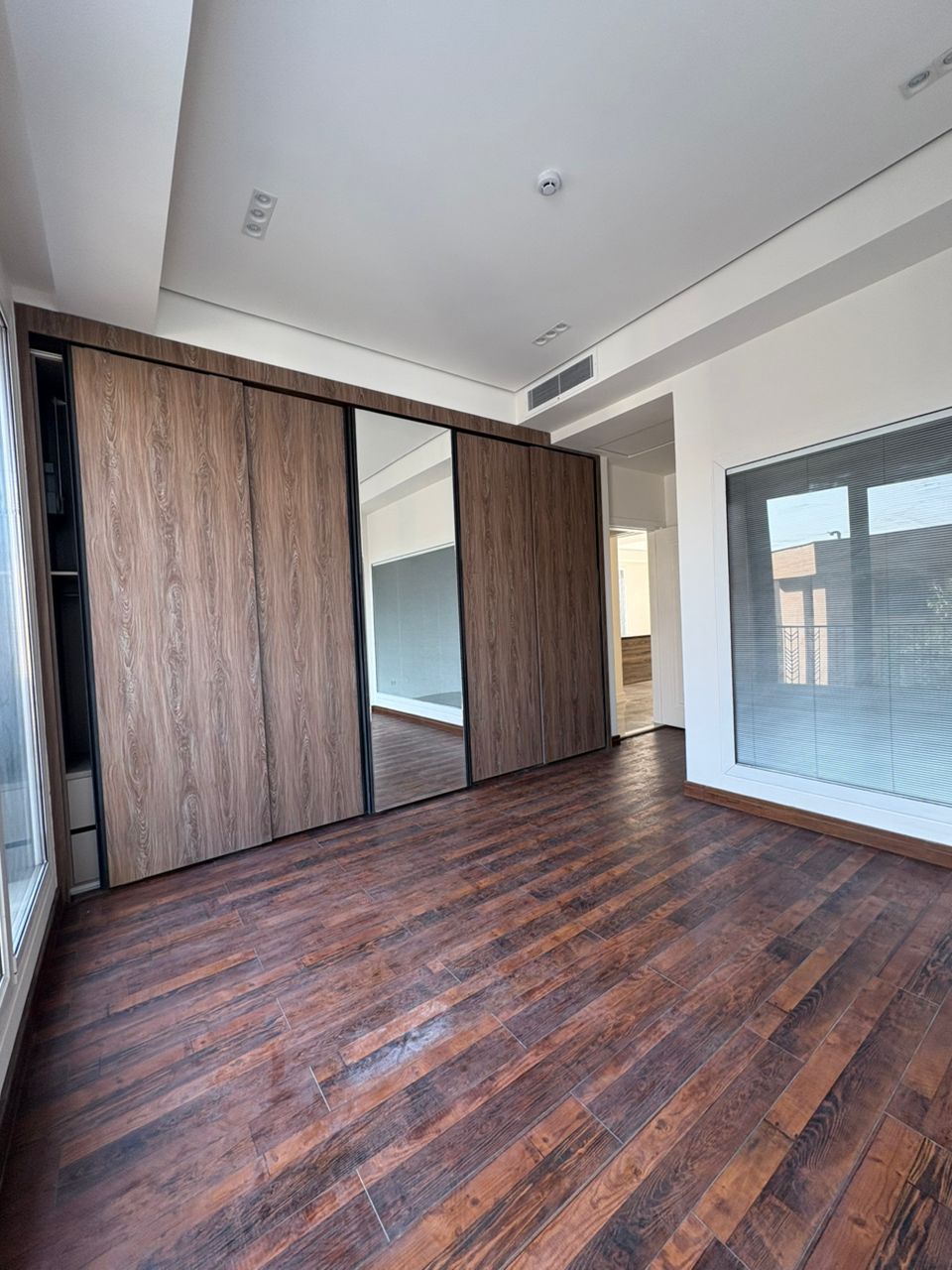 اجاره آپارتمان 120متر نیاوران فول امکانات تاپ لوکیشن