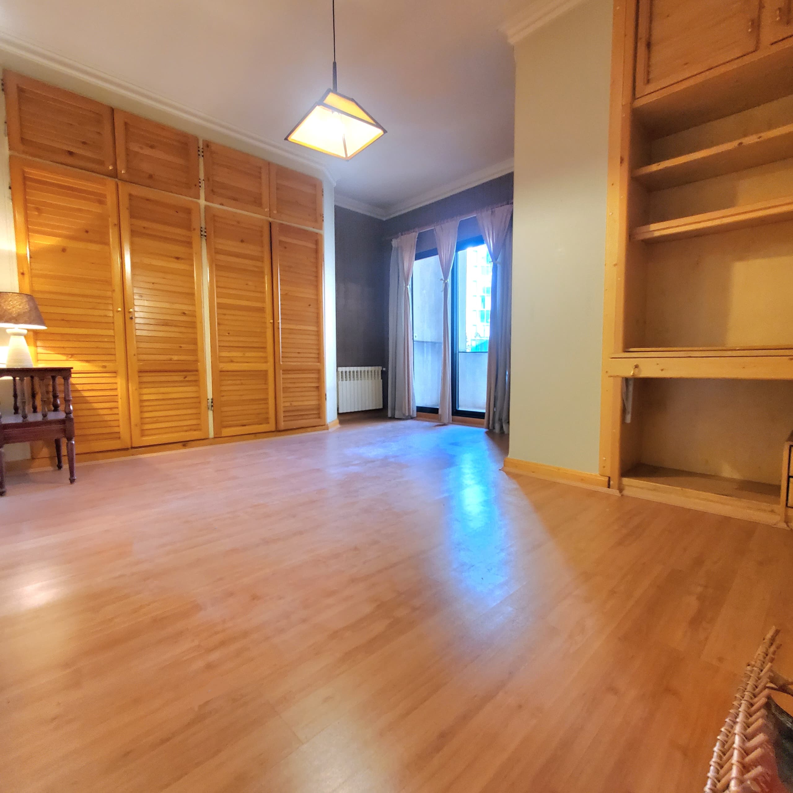 فروش آپارتمان 175 متر آجودانیه لوکیشن دسترسی دید و ویو تهاتر و معاوضه