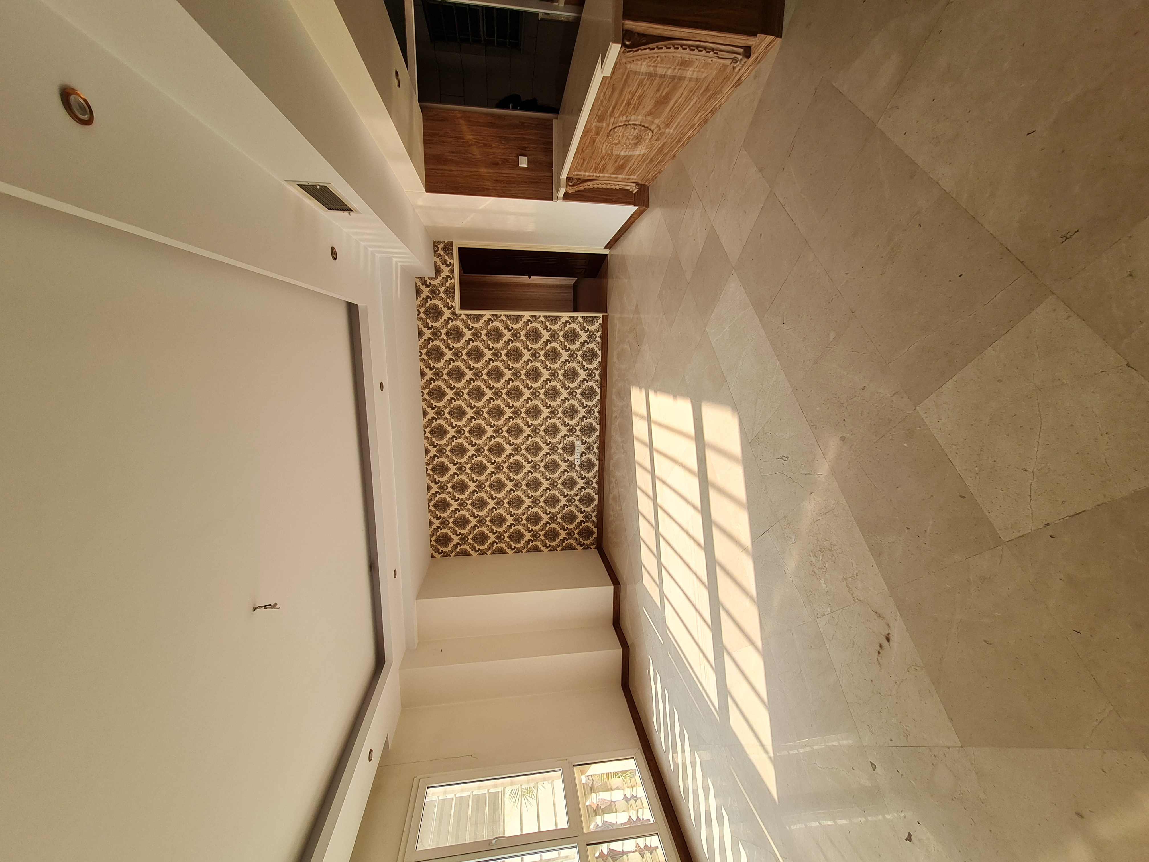 فروش آپارتمان 125 متر تاپ لوکیشن کیکاووس