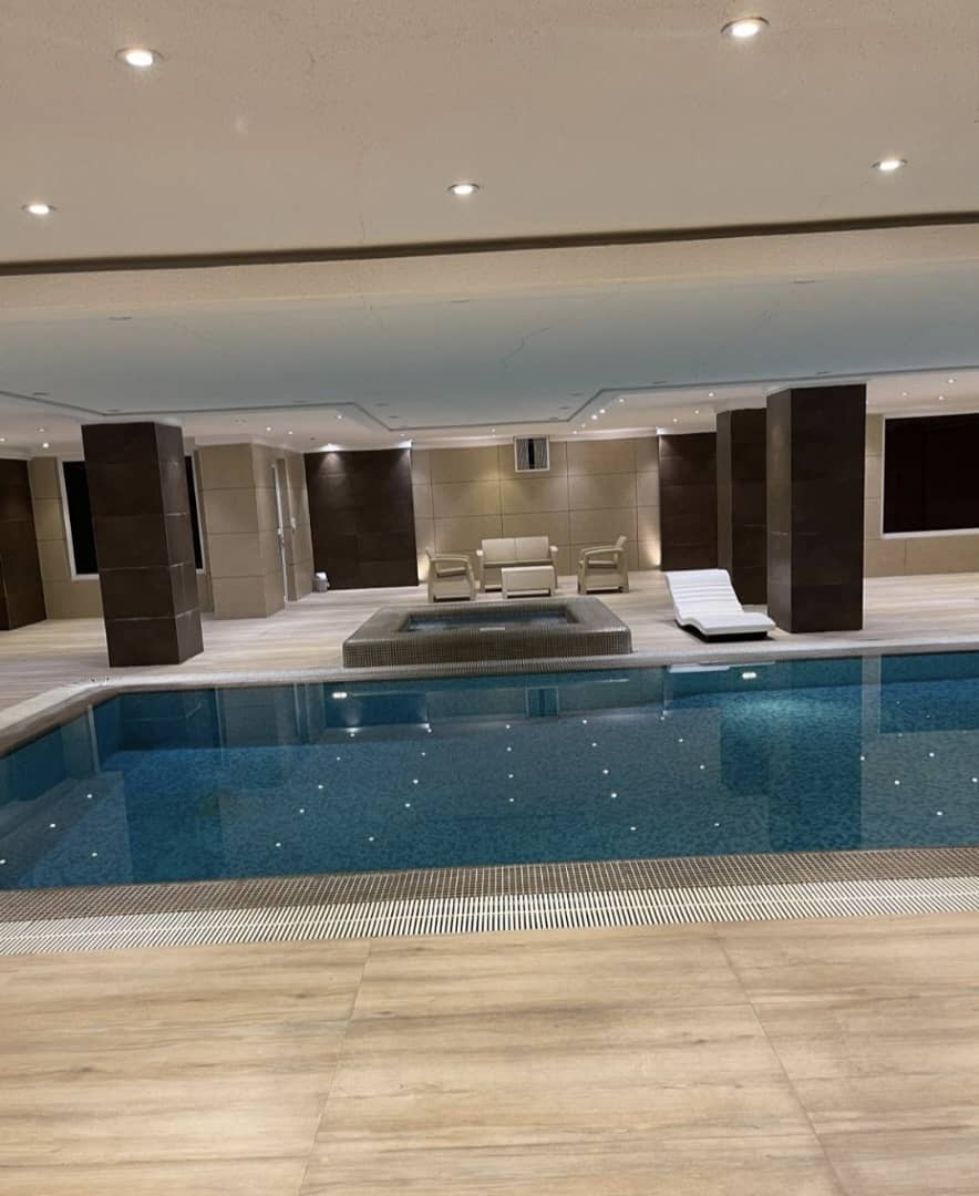 فروش آپارتمان فرمانیه دسترسی امنیت تکواحد پاگرد مجزا تراس بزرگ ویو