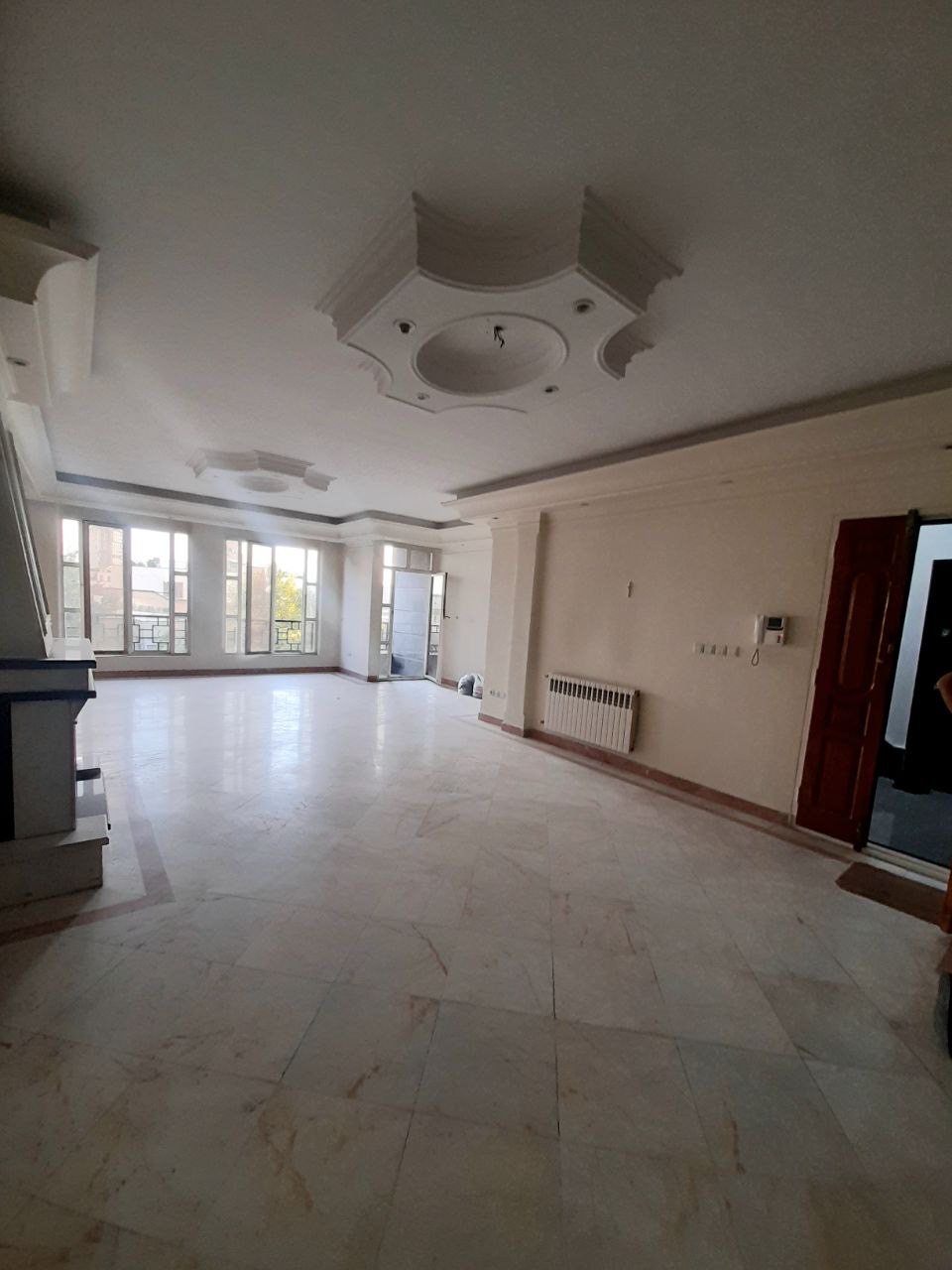 فروش اپارتمان 134متر‌ گلسنگ تاپ لوکیشن