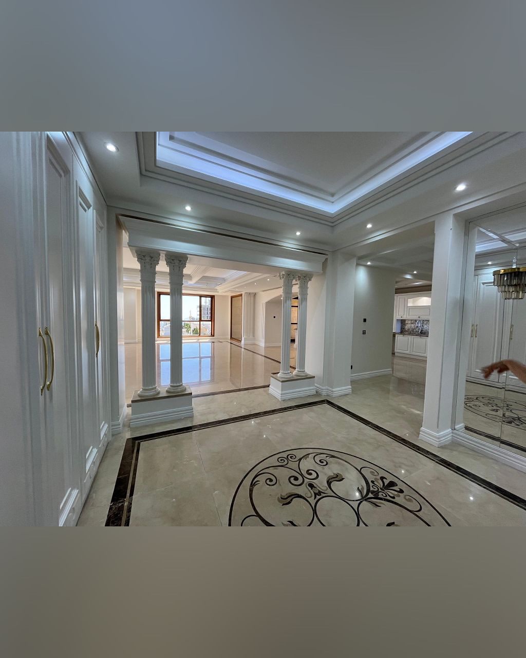 فروش‌ آپارتمان 250 متر کامرانیه سه مستر