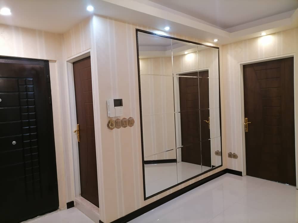 اجاره آپارتمان 95 متر نیاوران 2 خواب شمال کاخ