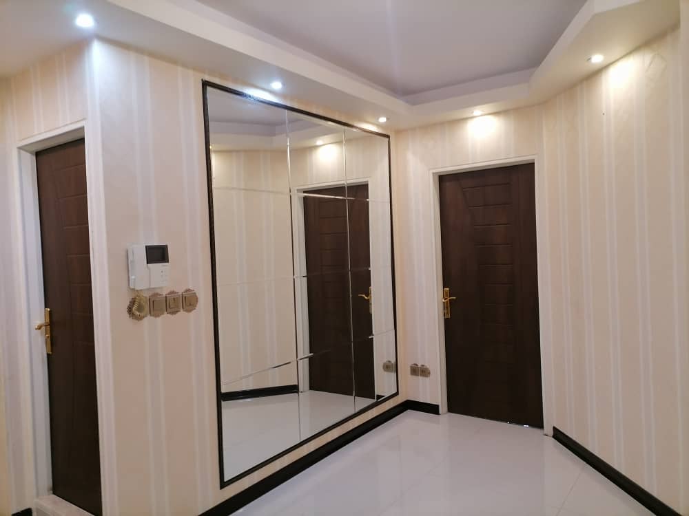 اجاره آپارتمان 95 متر نیاوران 2 خواب شمال کاخ