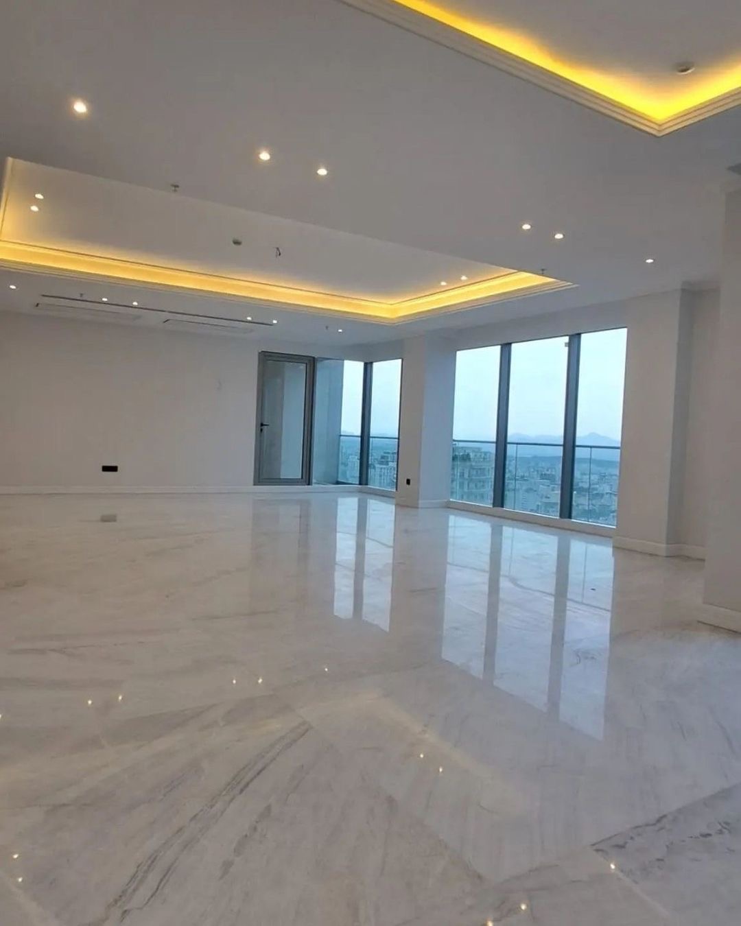 اجاره آپارتمان 200 متر نیاوران مشاعات هتلینگ