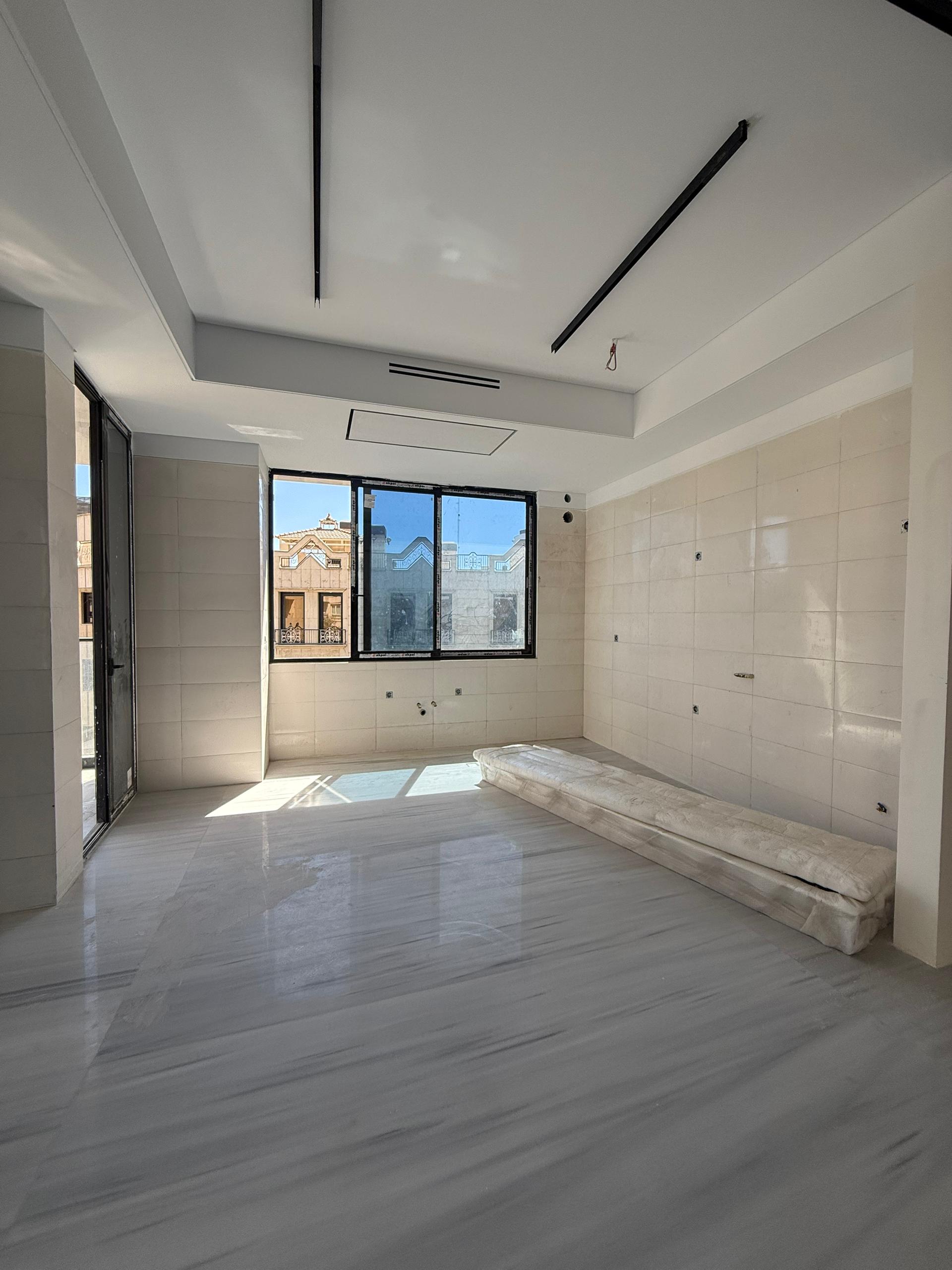 پیش فروش آپارتمان 112 متر 2 خواب کامرانیه شمالی