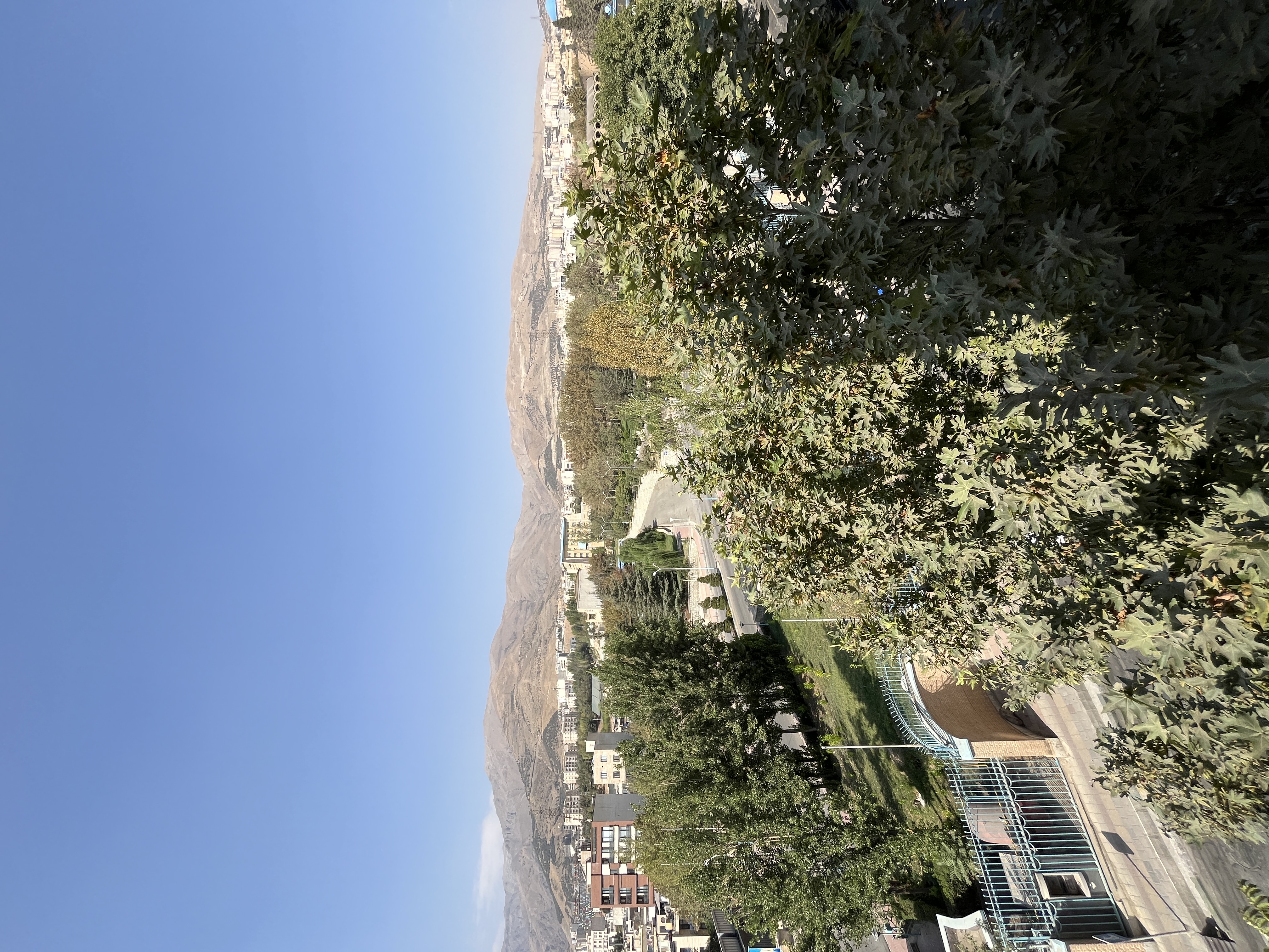 اجاره آپارتمان 150 متر شهرک نفت نور شمال و جنوب