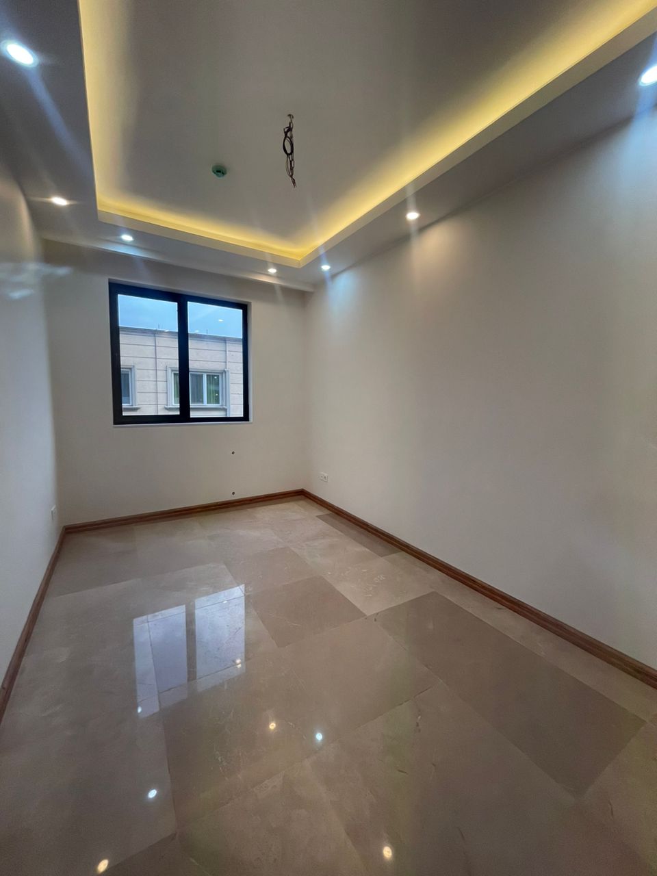 اجاره اپارتمان 145متر نیاوران تاپ لوکیشن