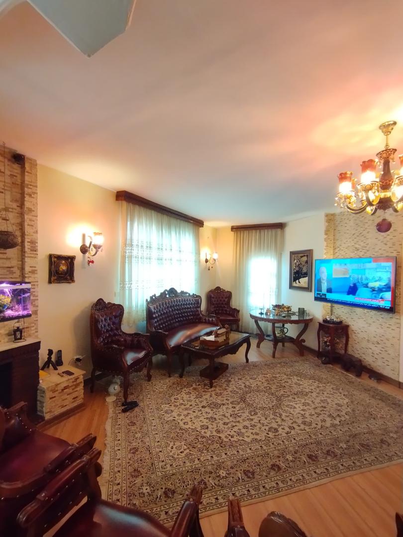 اجاره آپارتمان 85 متر قلهک بازسازی شده نورگیر