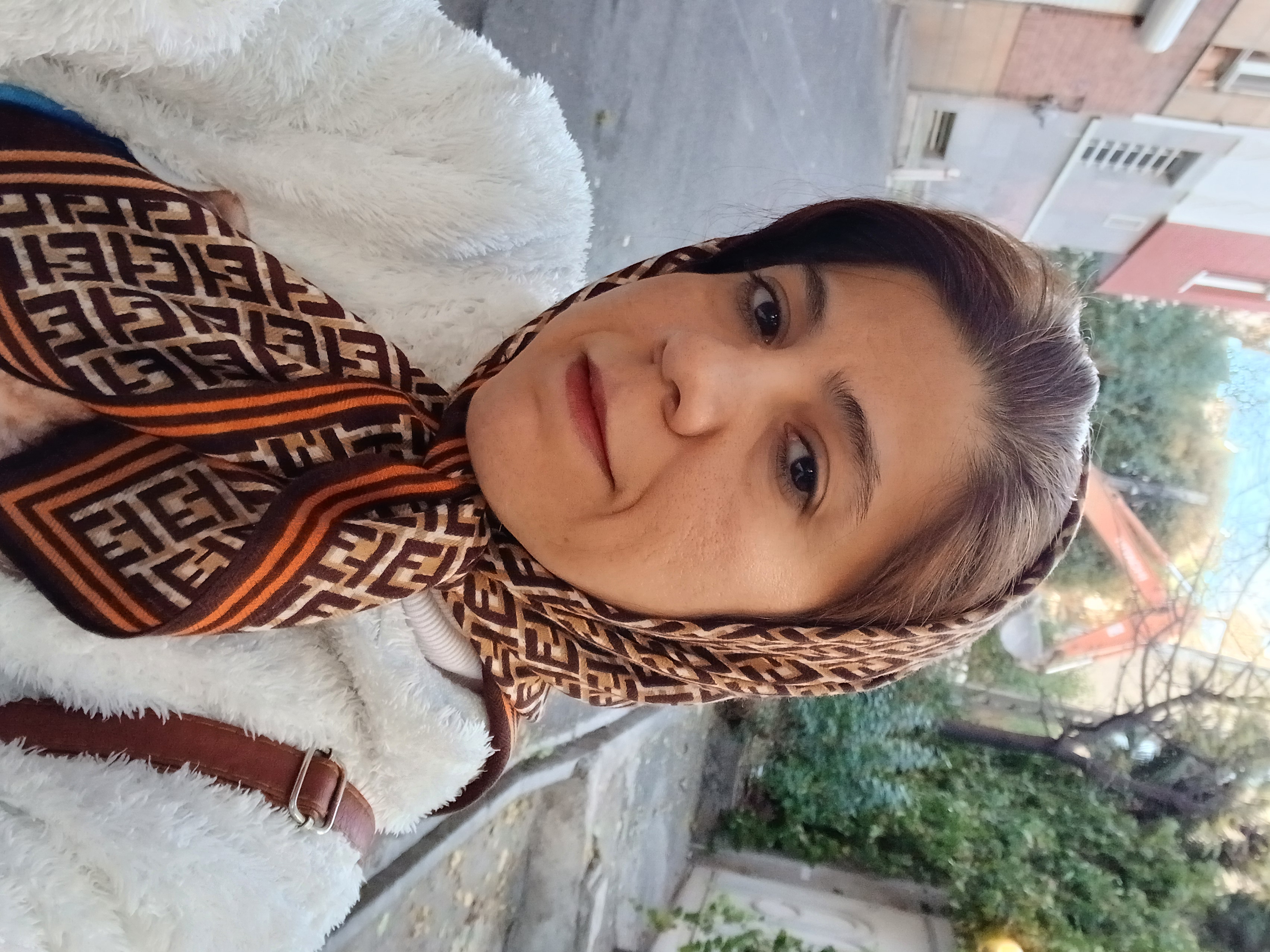 اجاره آپارتمان 110 متر دروس  تک واحدی تمیز