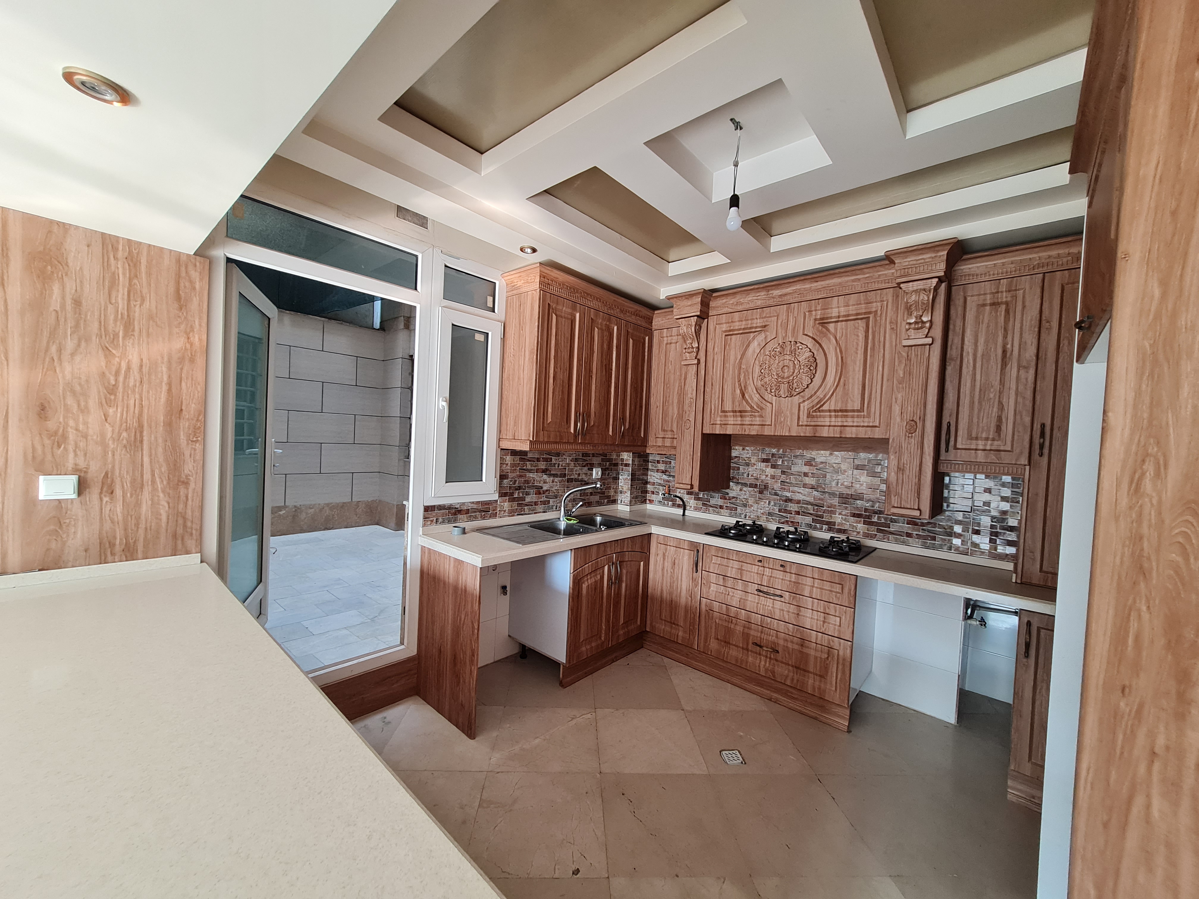 فروش آپارتمان 125 متر تاپ لوکیشن کیکاووس
