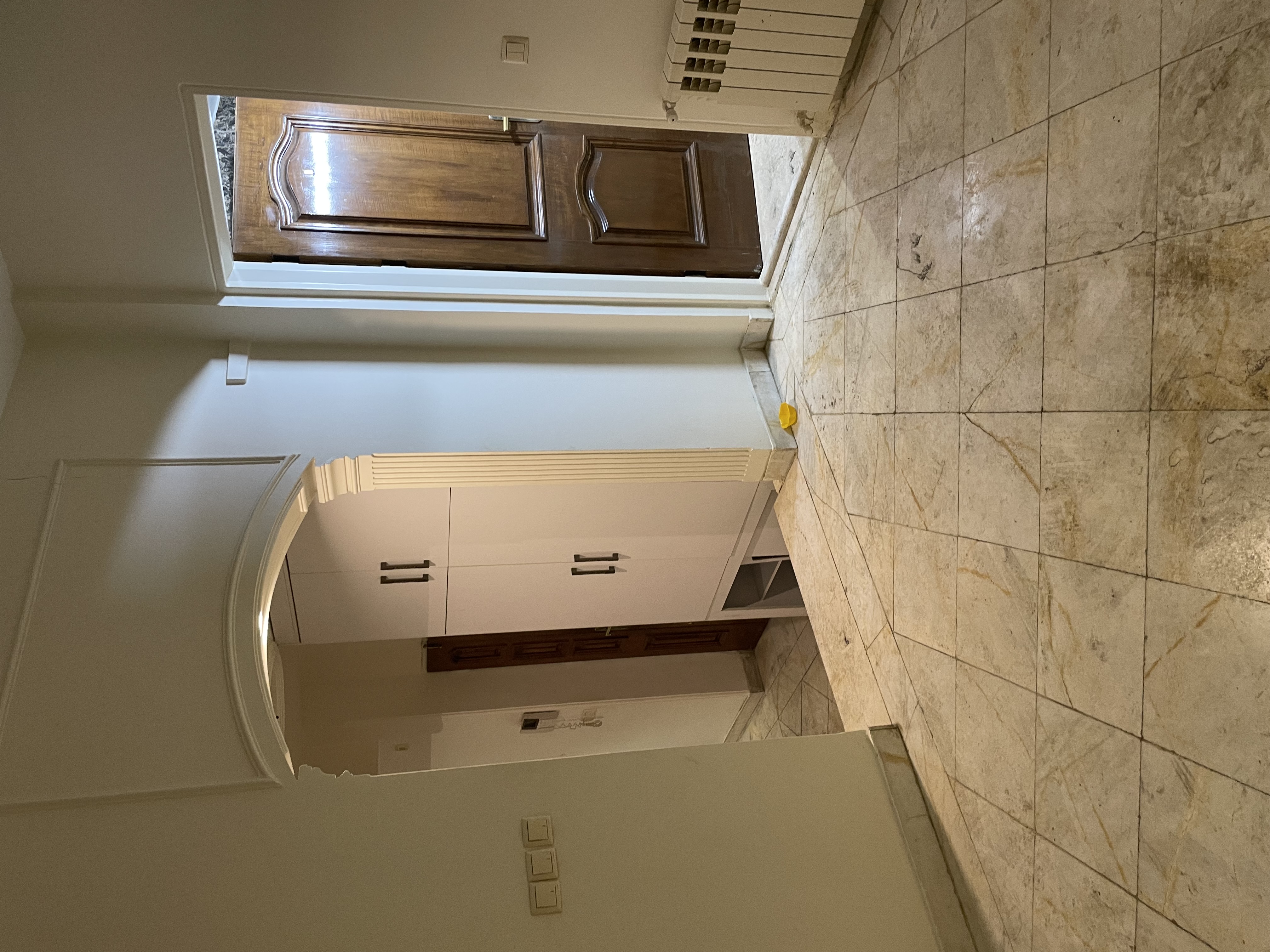 فروش آپارتمان 135 متر نیاوران گل سنگ