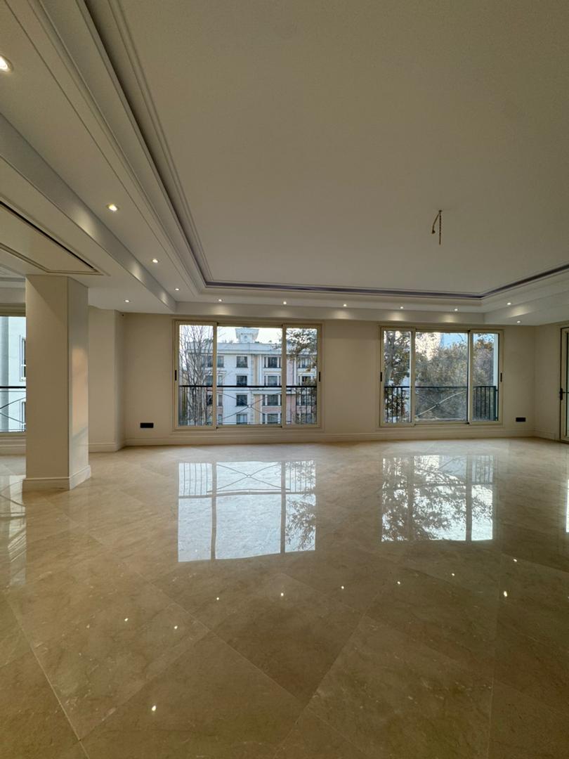 فروش آپارتمان 340 متر فرمانیه 4 خواب