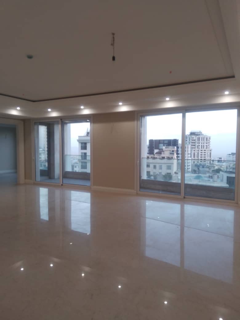 فروش آپارتمان 210 متر نیاوران 3 پارکینگ