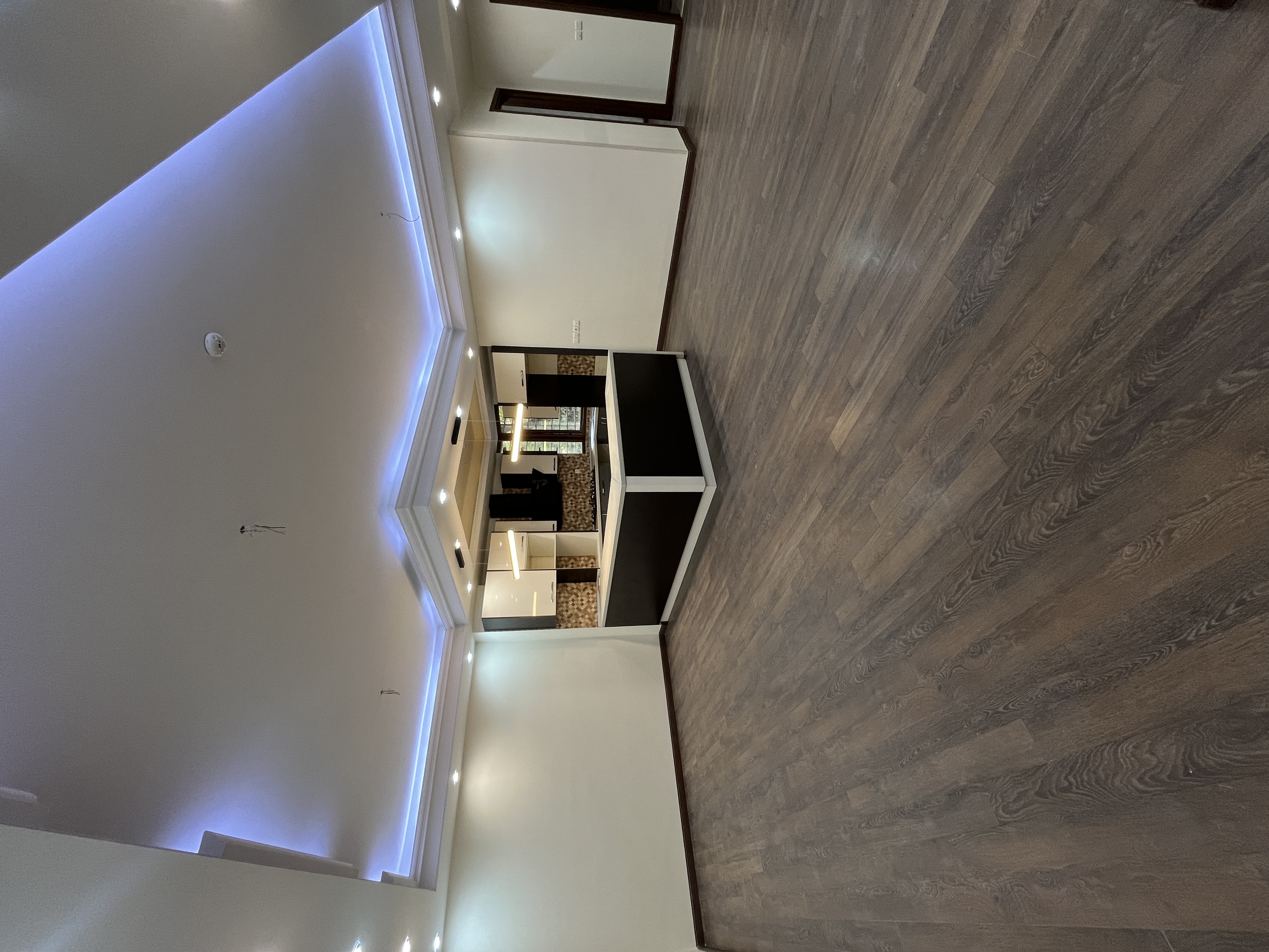 اجاره آپارتمان 100 متر قیطریه فول امکانات 20 متر پاسیو