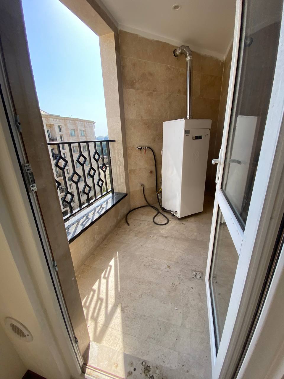 اجاره آپارتمان 175 متری در نیاوران