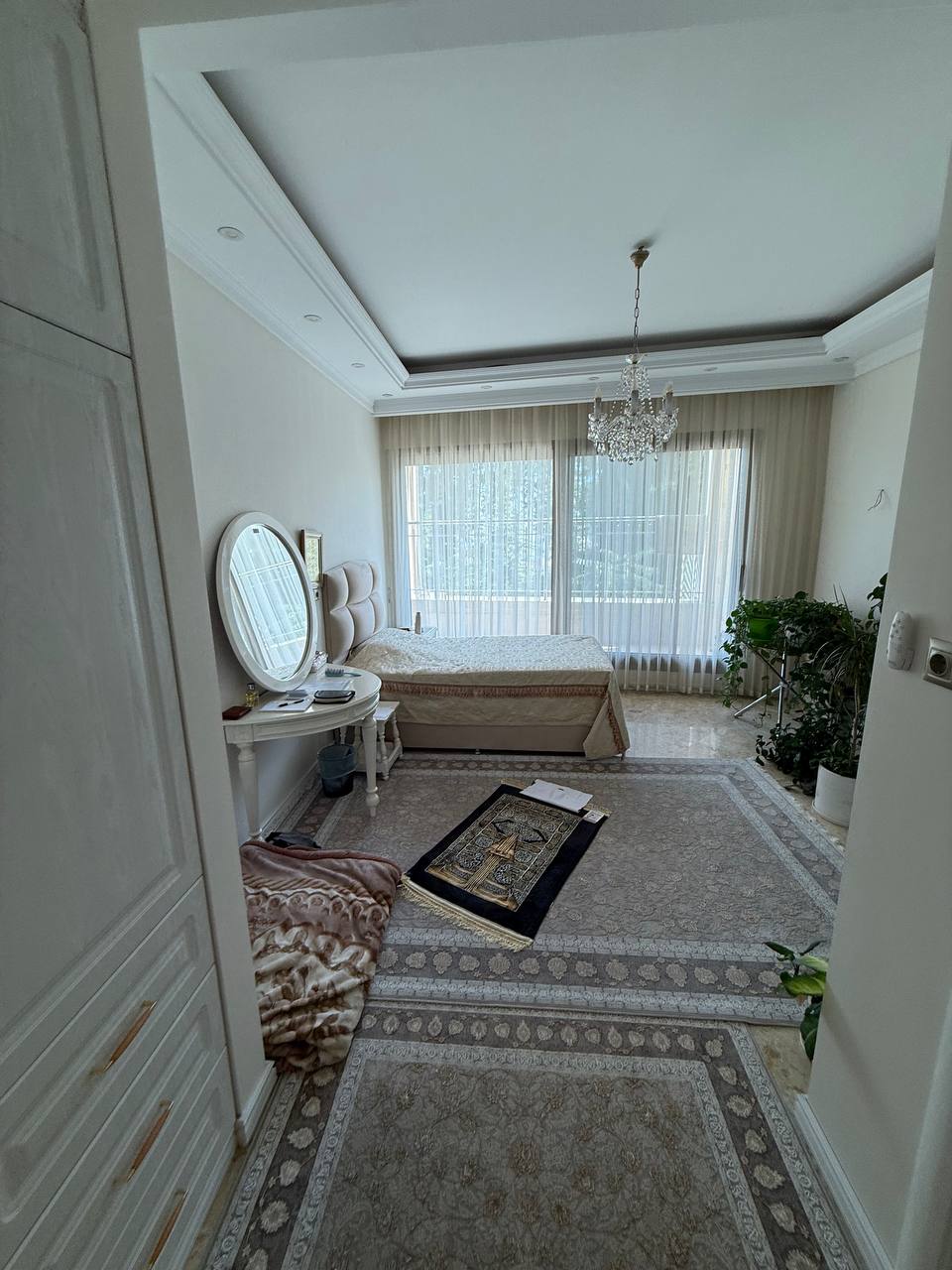 اجاره آپارتمان 250 متر نیاوران
