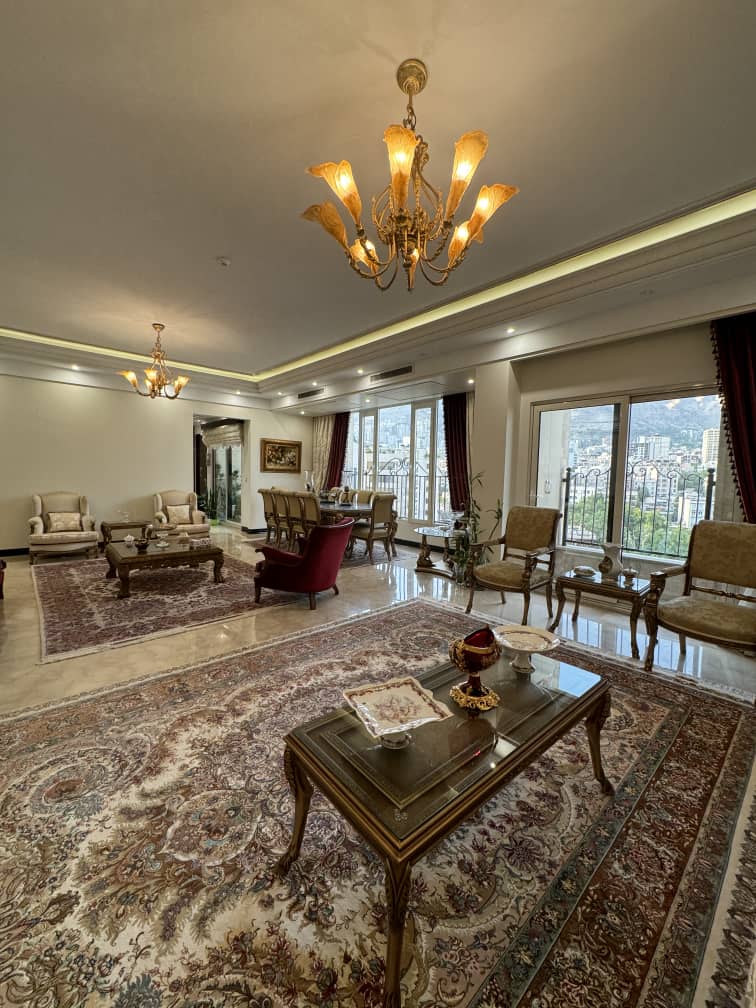 فروش پنت هاوس 250 متر فرمانیه تاپ