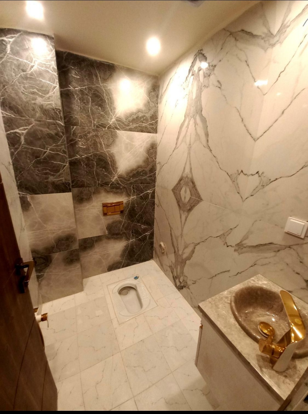 فروش آپارتمان 153 متر هفت حوض لوکیشن عالی