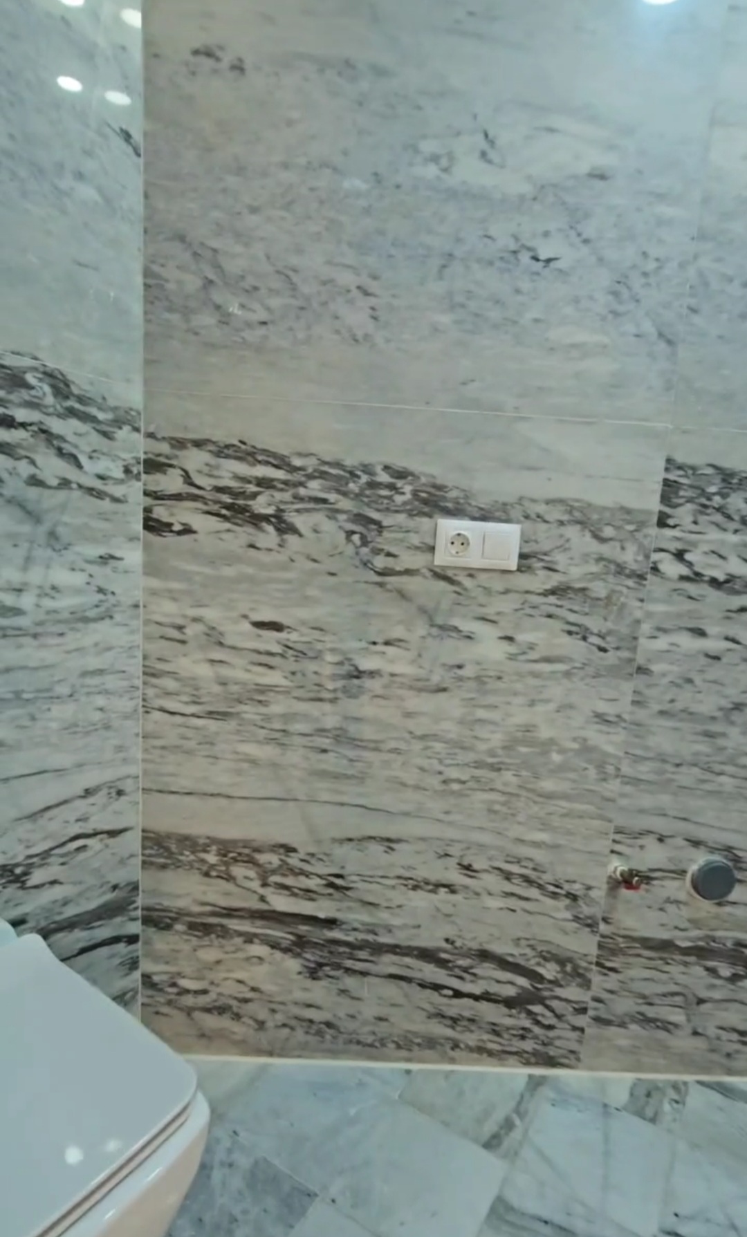 فروش آپارتمان فرمانیه 210 متر لوکیشن دسترسی تکواحدی اکازیون فول امکانات دنج