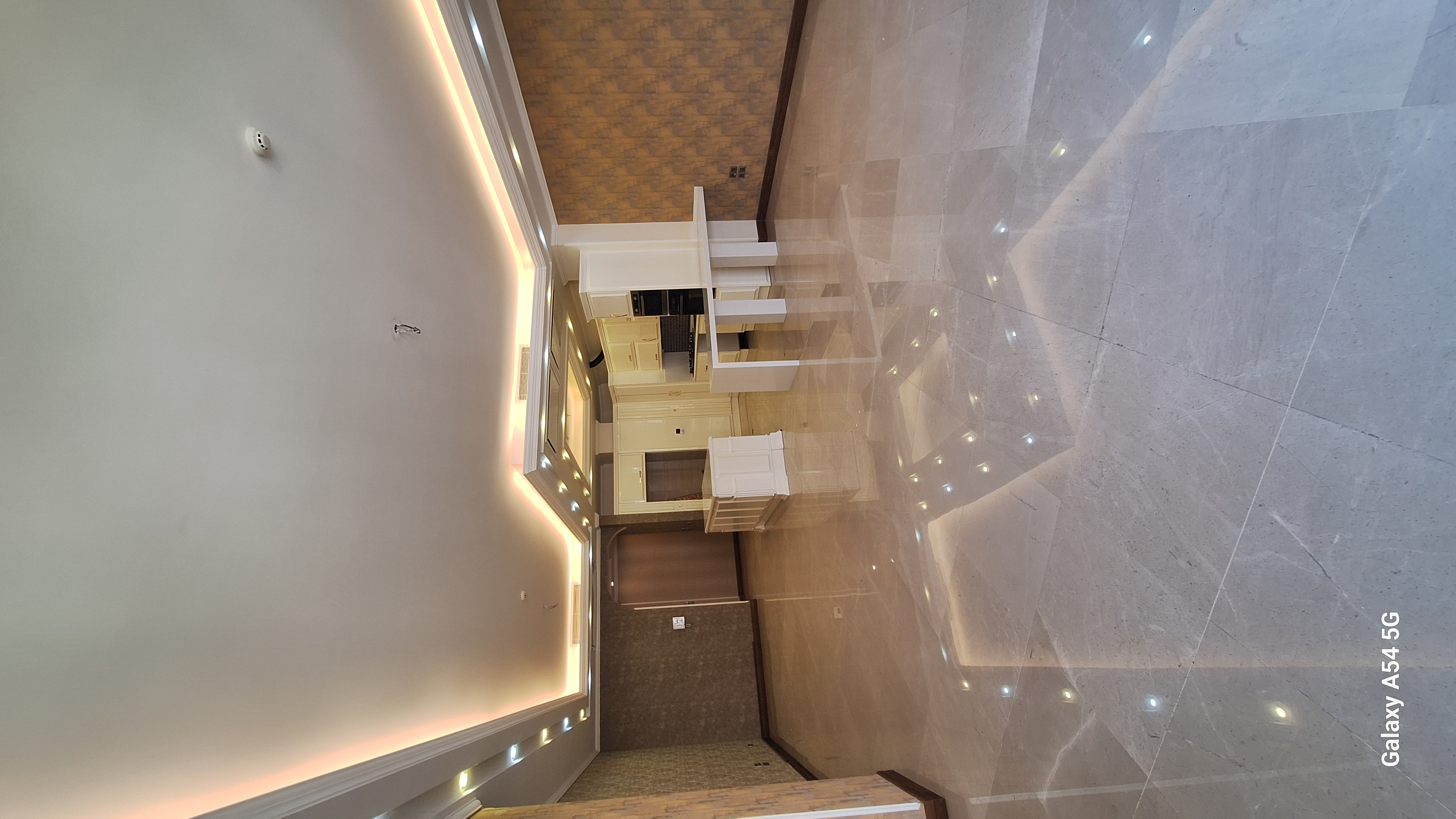 اجاره آپارتمان 195 متر نیاوران بوکان