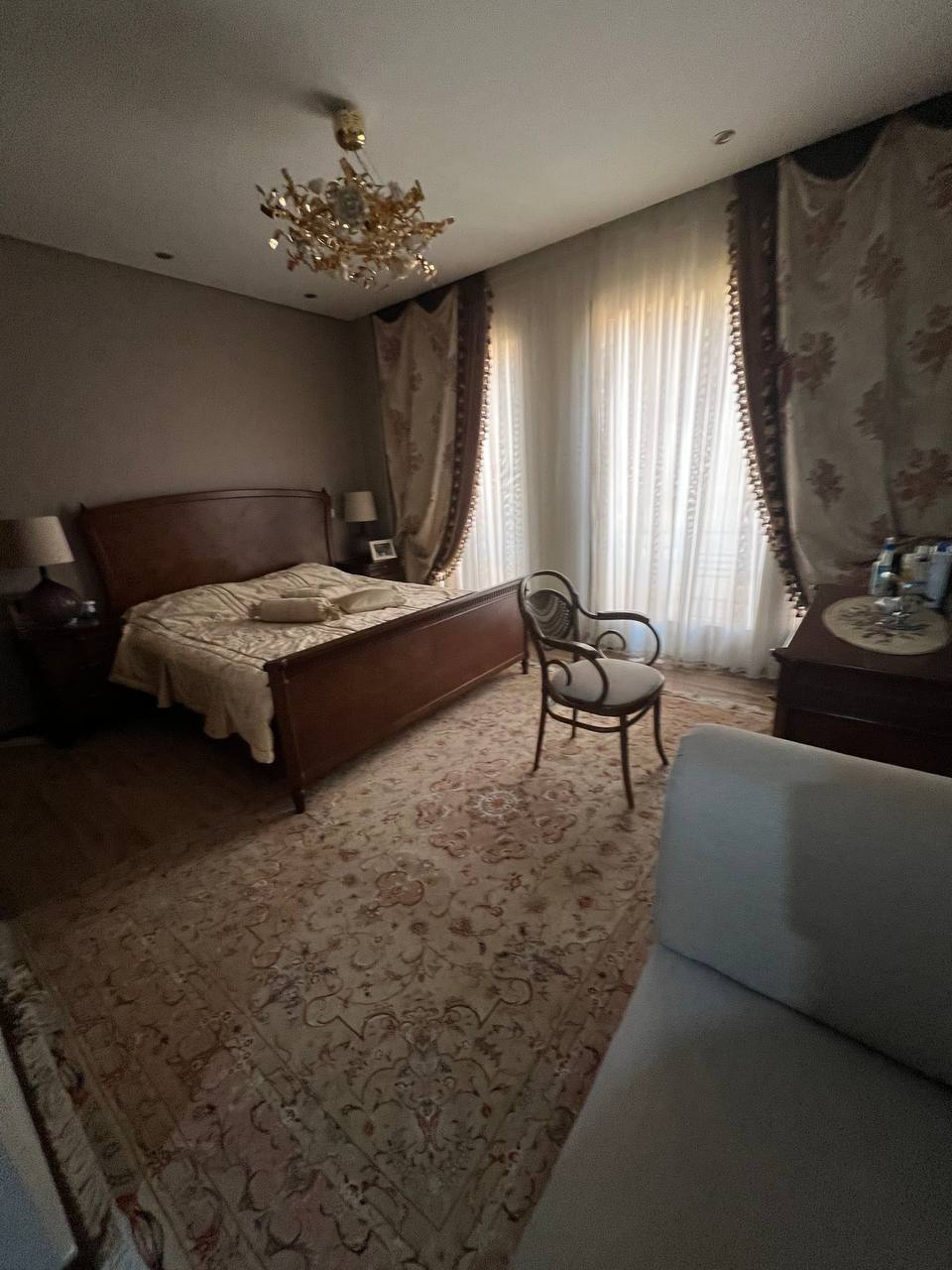 اجاره آپارتمان 172متر یاسر خوش چیدمان نور عالی
