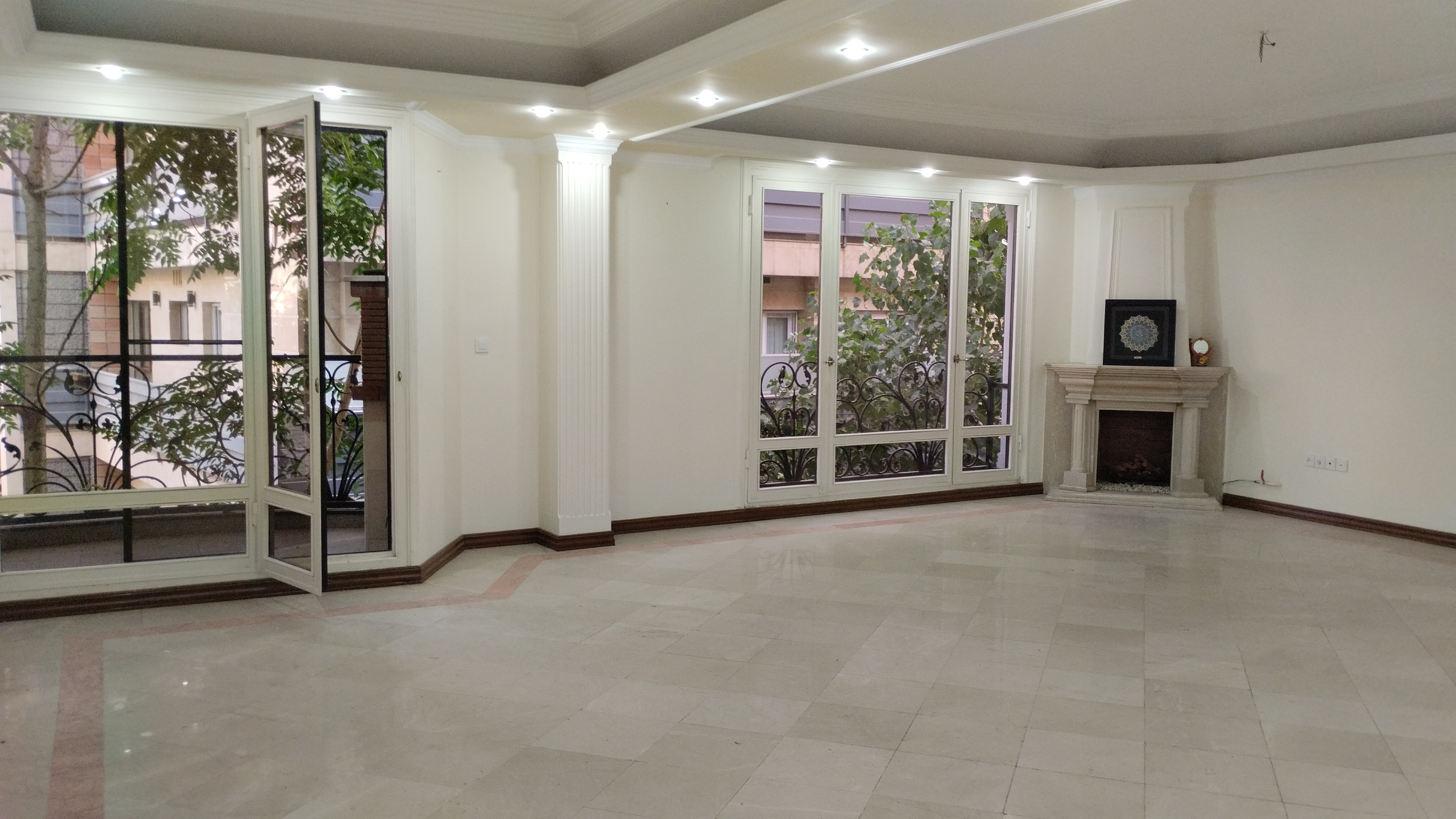 فروش آپارتمان 180 متر 3 خواب مرجان فول امکانات