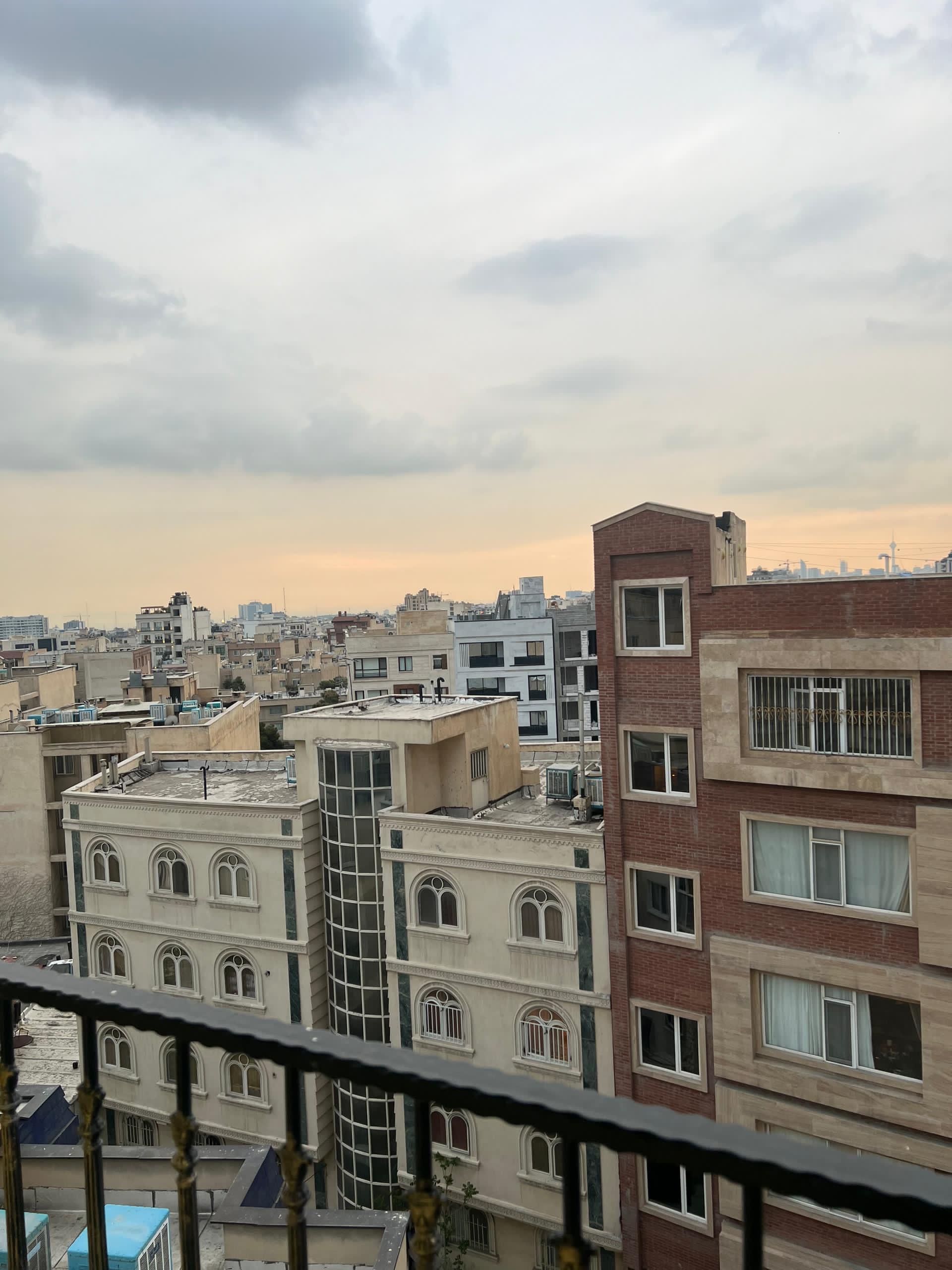 فروش آپارتمان 160 متر دیباجی جنوبی کلید نخورده