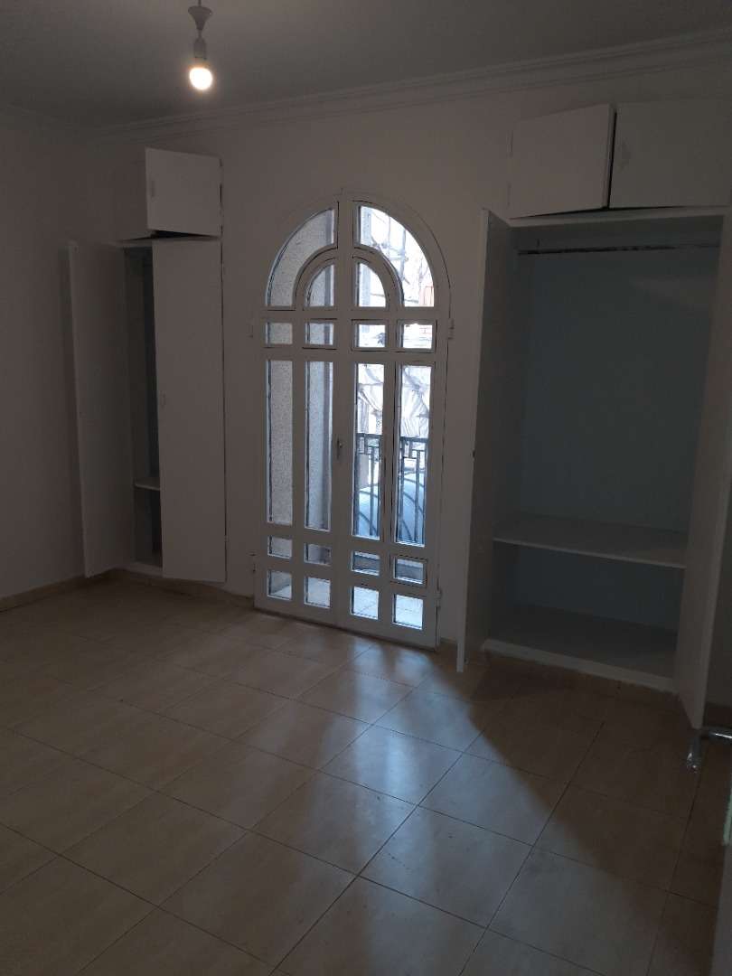 فروش آپارتمان 84متر ریحانی تاپ لوکیشن