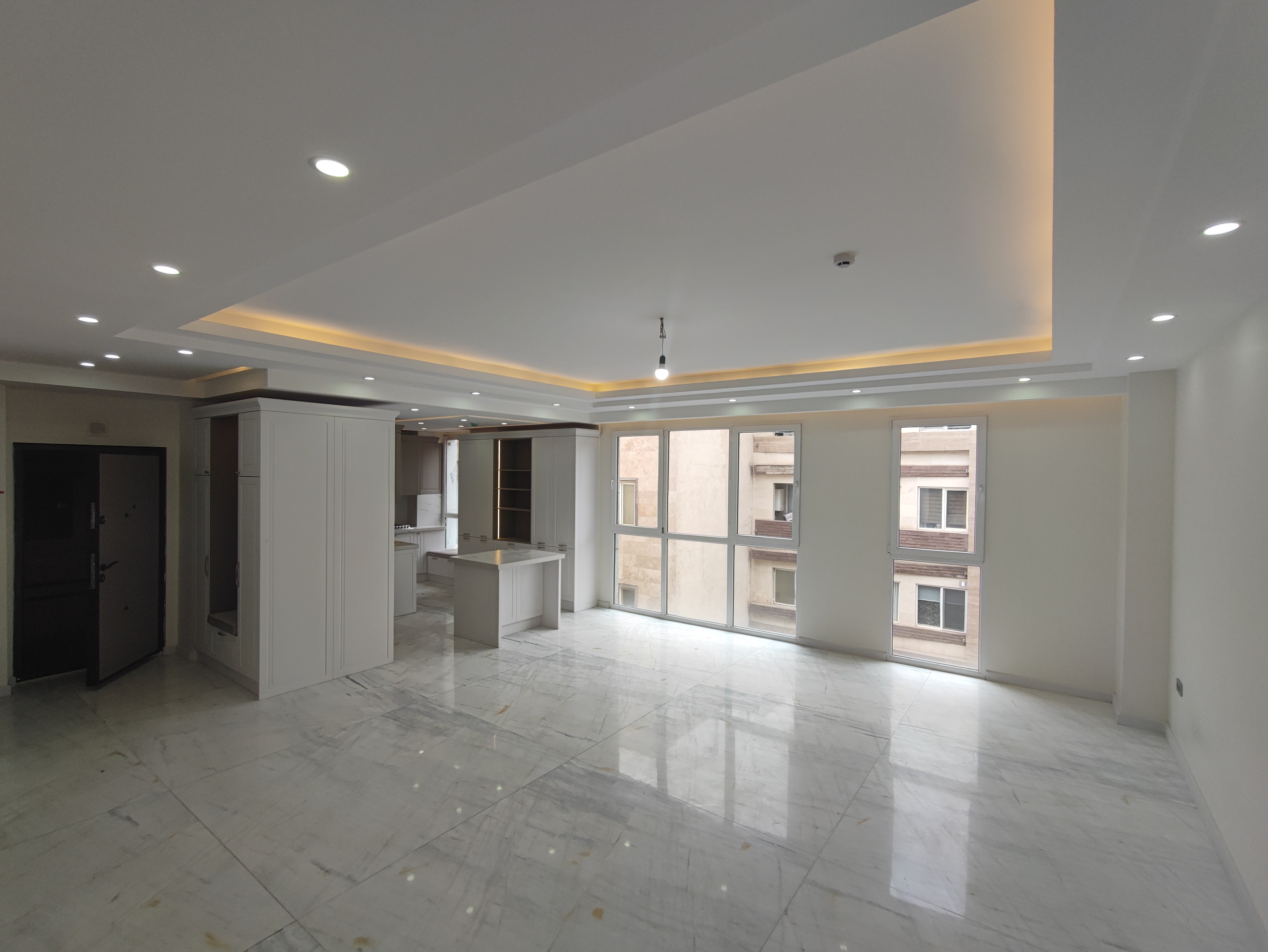 فروش آپارتمان 125متر  نارمک 2پارکینگ